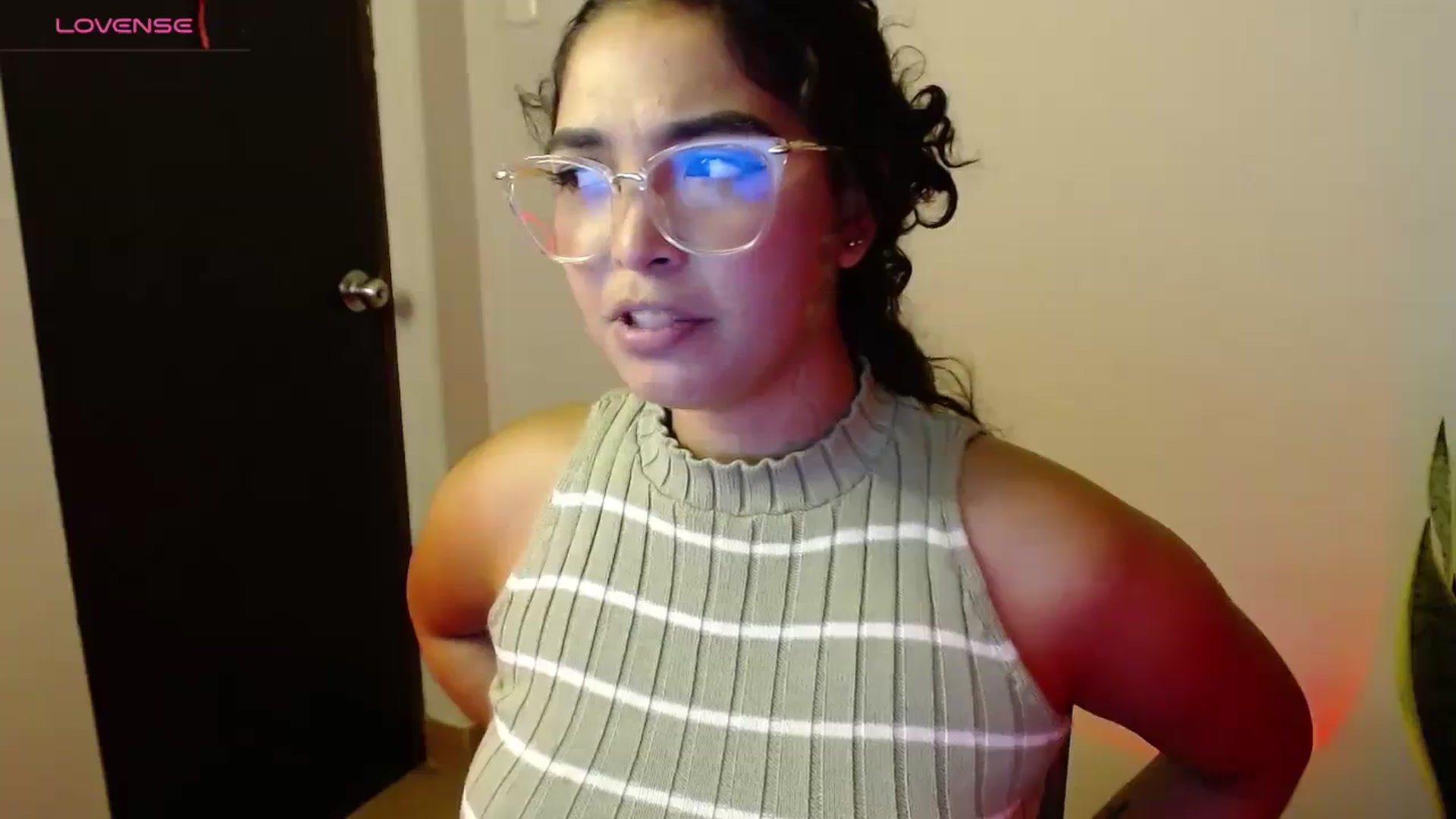 Gallery image thumbnail from Ariagaleo's myfreecams stream on, 08/30/2023, 18:47 image 20 of 20