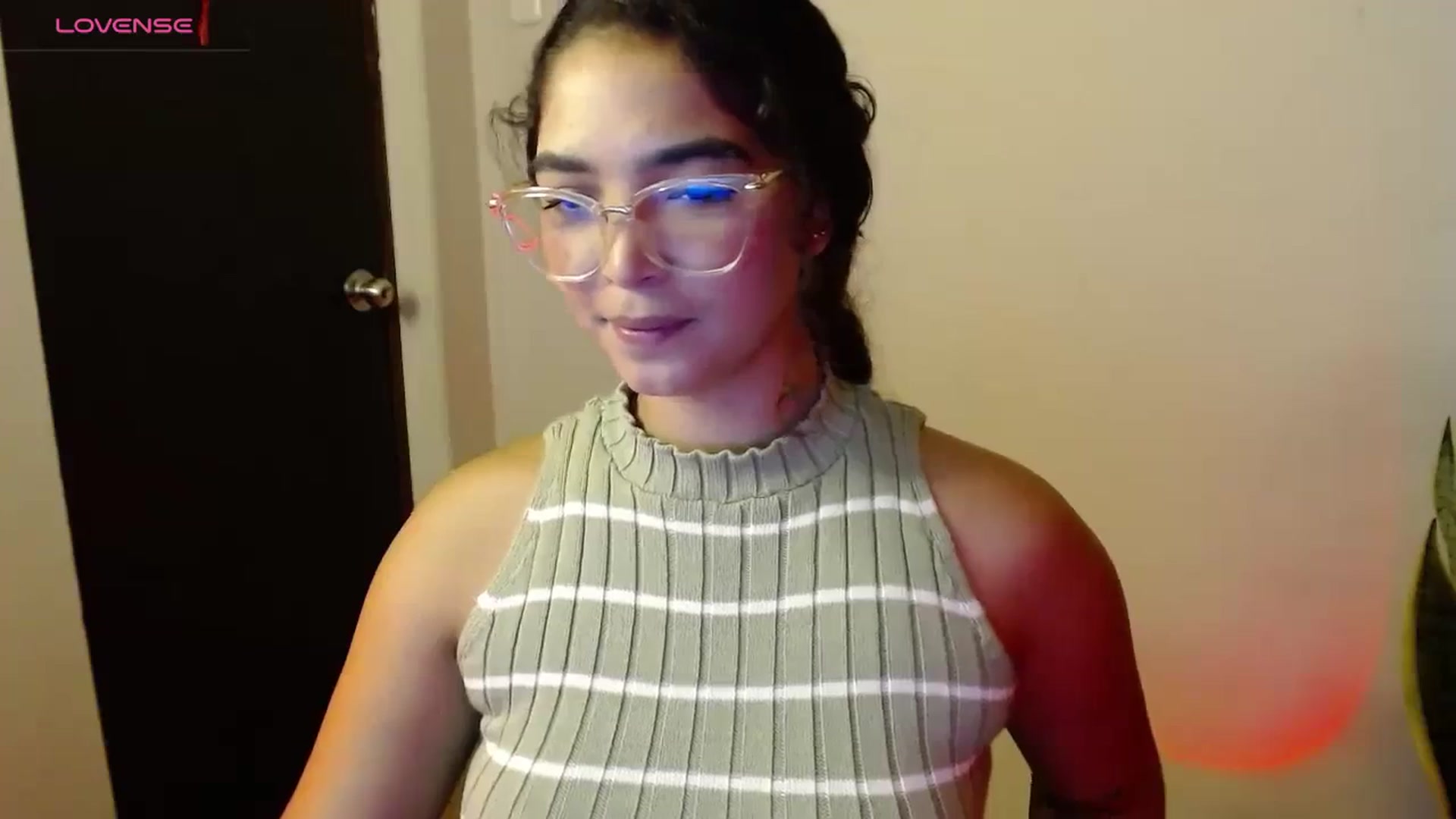 Gallery image thumbnail from Ariagaleo's myfreecams stream on, 08/30/2023, 19:40 image 10 of 20