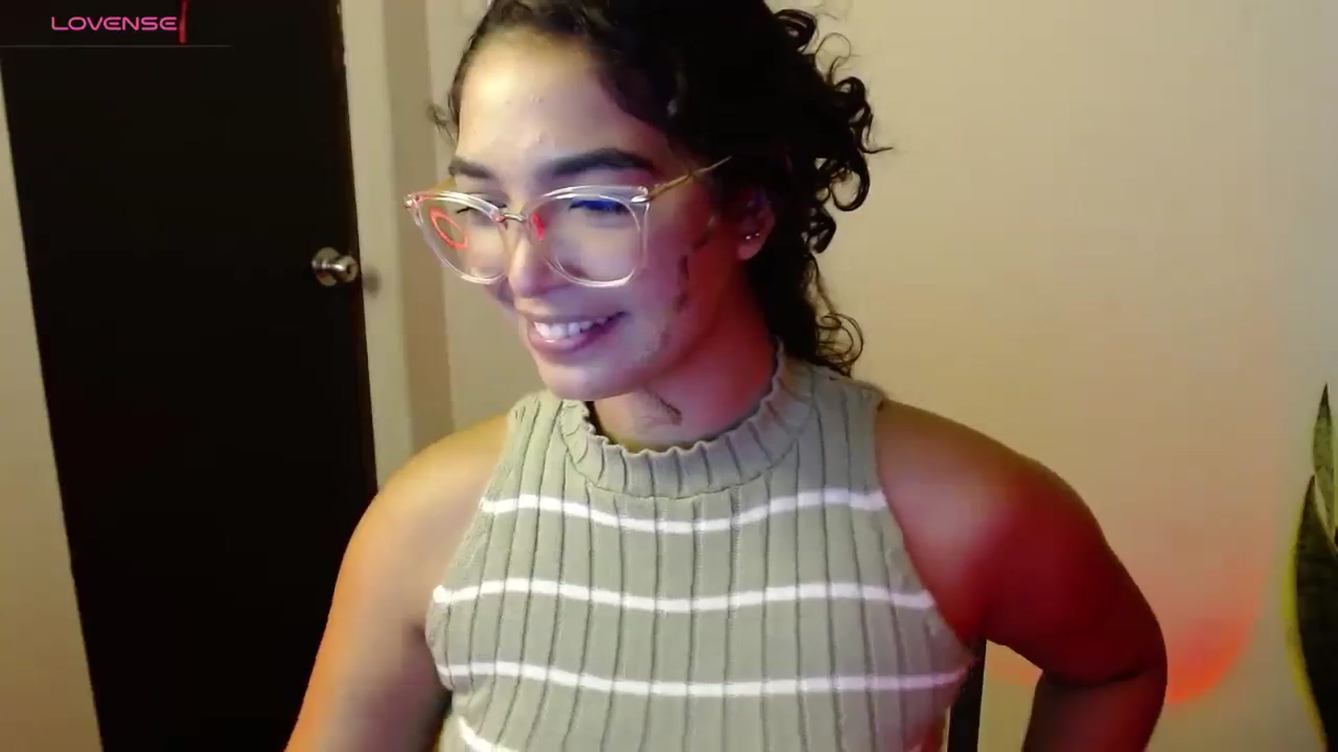 Gallery image thumbnail from Ariagaleo's myfreecams stream on, 08/30/2023, 19:40 image 3 of 20