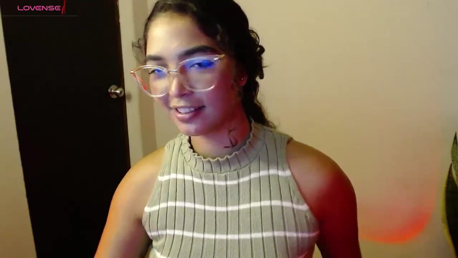 Gallery image thumbnail from Ariagaleo's myfreecams stream on, 08/30/2023, 19:40 image 7 of 20