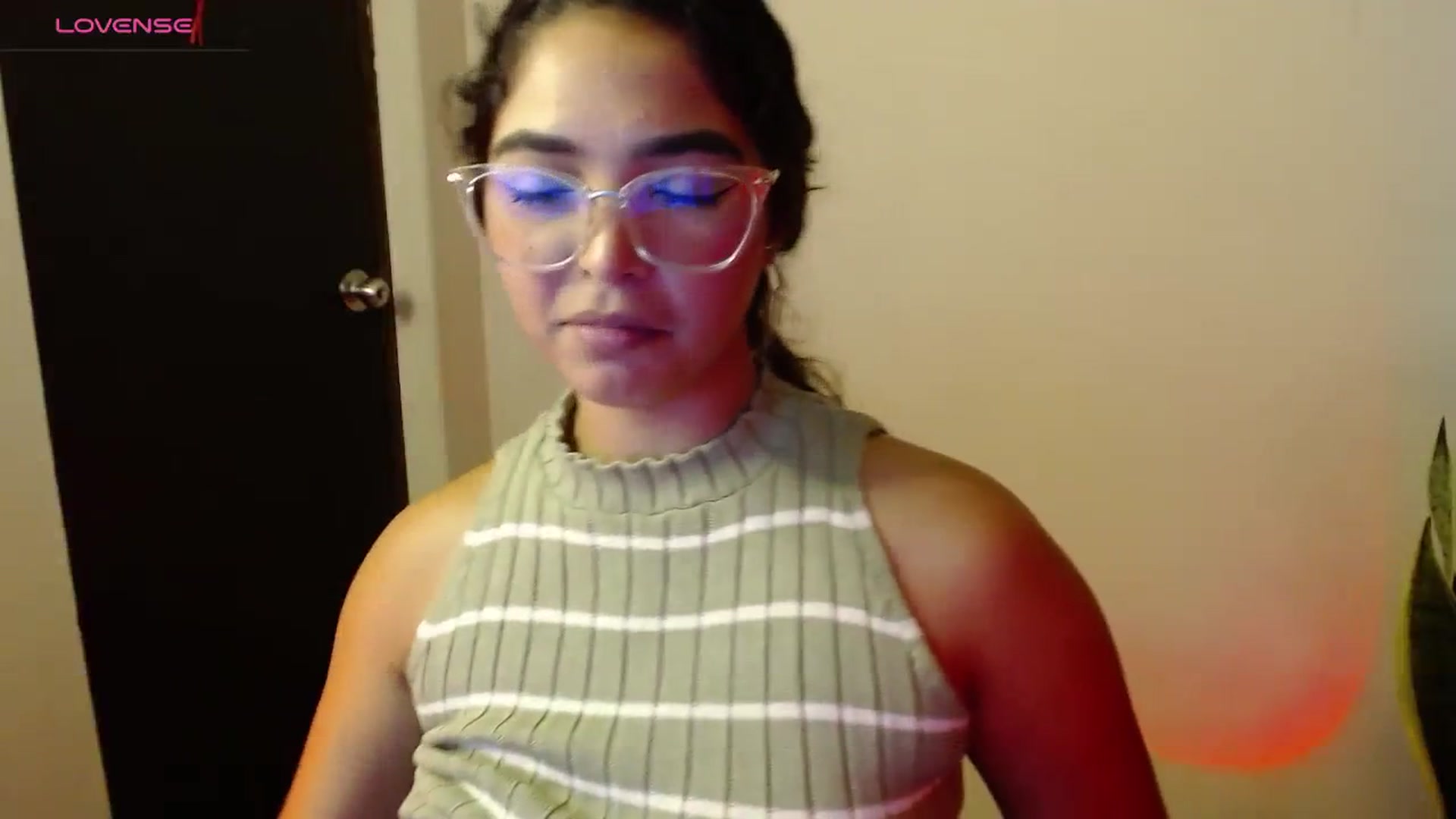Gallery image thumbnail from Ariagaleo's myfreecams stream on, 08/30/2023, 19:40 image 2 of 20