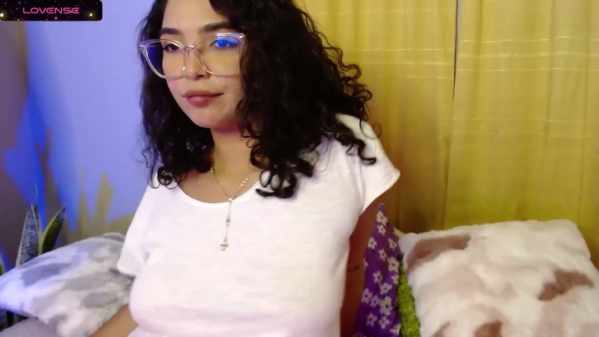 Gallery image thumbnail from Ariagaleo's myfreecams stream on, 09/05/2023, 21:53 image 16 of 20