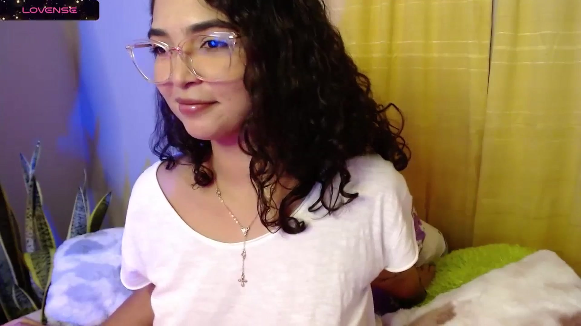 Gallery image thumbnail from Ariagaleo's myfreecams stream on, 09/05/2023, 21:53 image 9 of 20