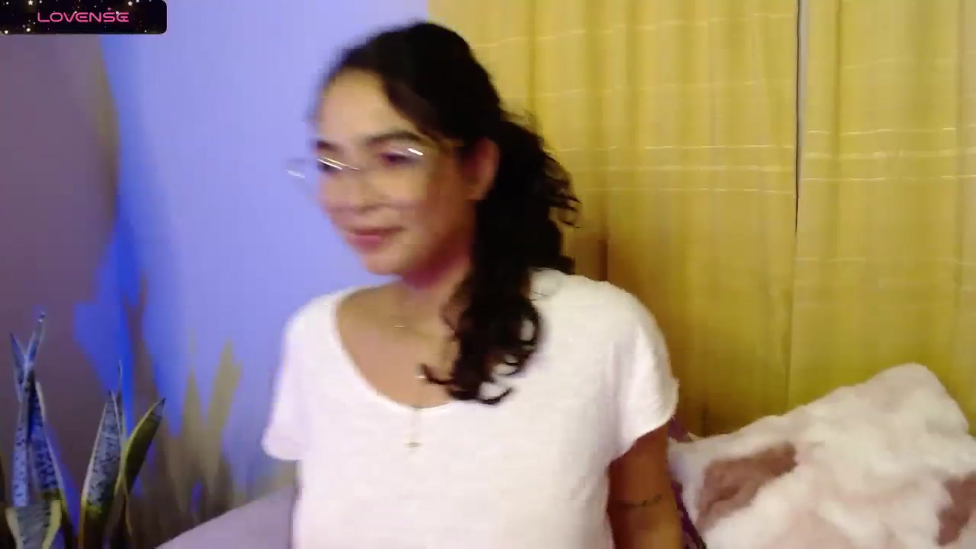Gallery image thumbnail from Ariagaleo's myfreecams stream on, 09/05/2023, 21:53 image 18 of 20