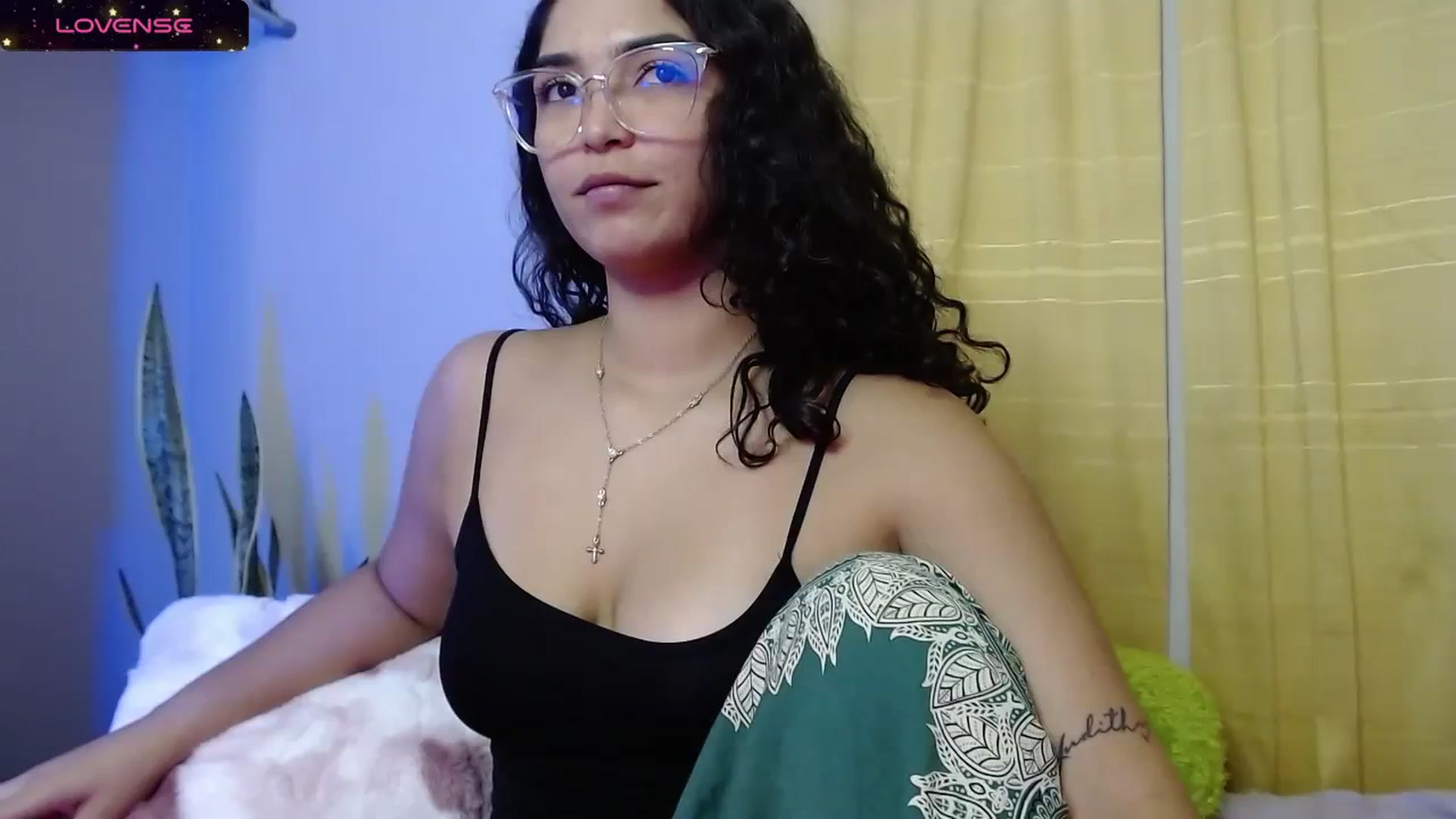 Gallery image thumbnail from Ariagaleo's myfreecams stream on, 09/08/2023, 22:03 image 19 of 20