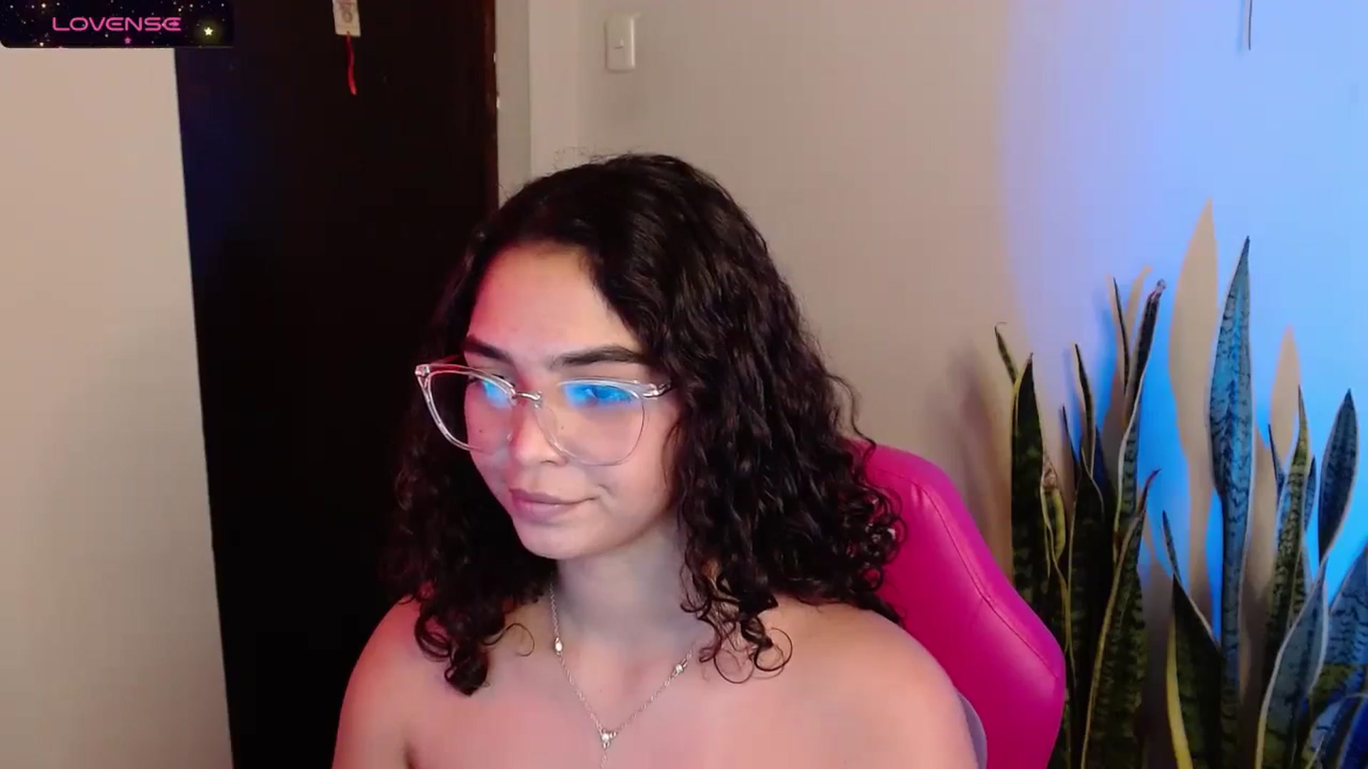 Gallery image thumbnail from Ariagaleo's myfreecams stream on, 09/12/2023, 22:08 image 9 of 20