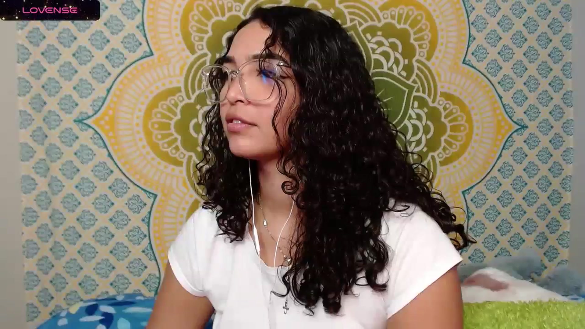 Gallery image thumbnail from Ariagaleo's myfreecams stream on, 09/30/2023, 23:51 image 9 of 20