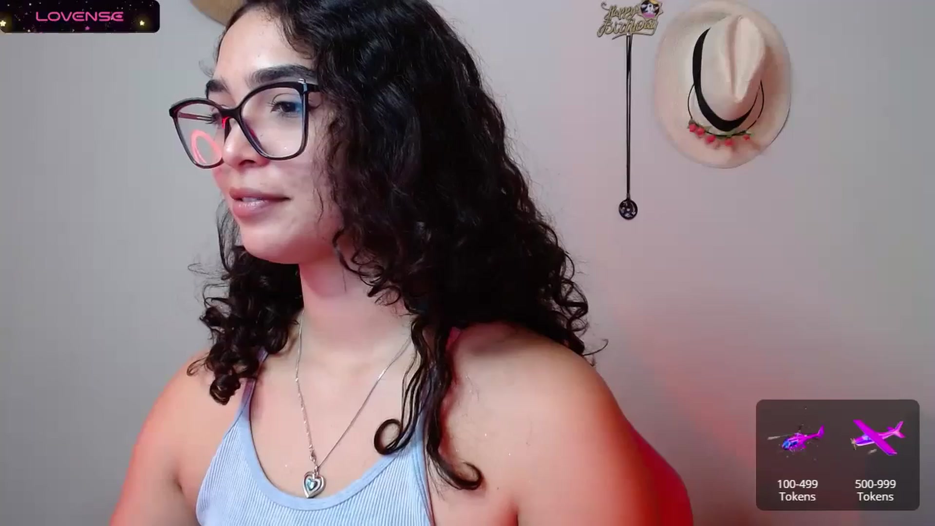 Gallery image thumbnail from Ariagaleo's myfreecams stream on, 10/13/2023, 20:33 image 10 of 20