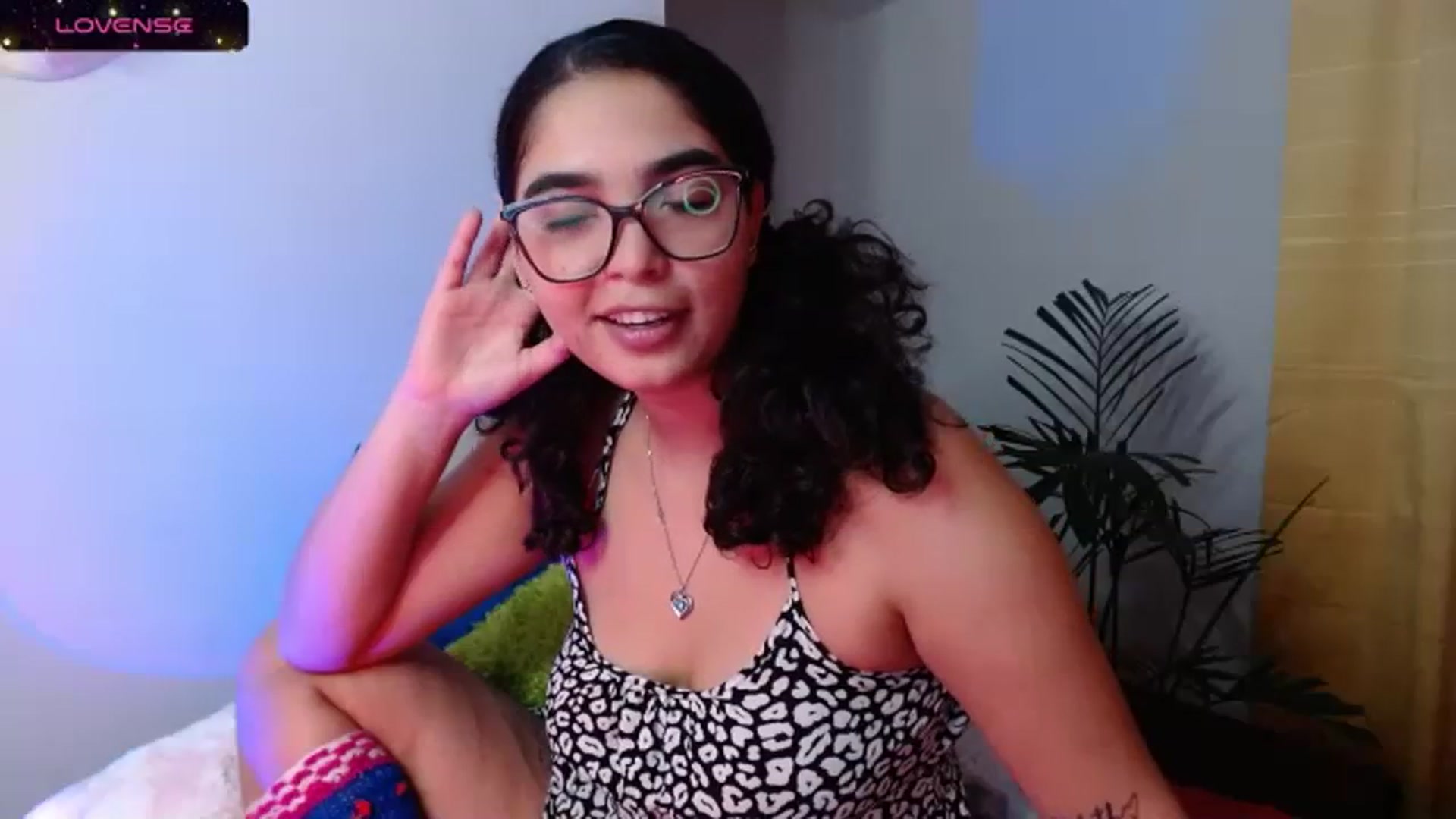 Gallery image thumbnail from Ariagaleo's myfreecams stream on, 10/19/2023, 17:11 image 4 of 20