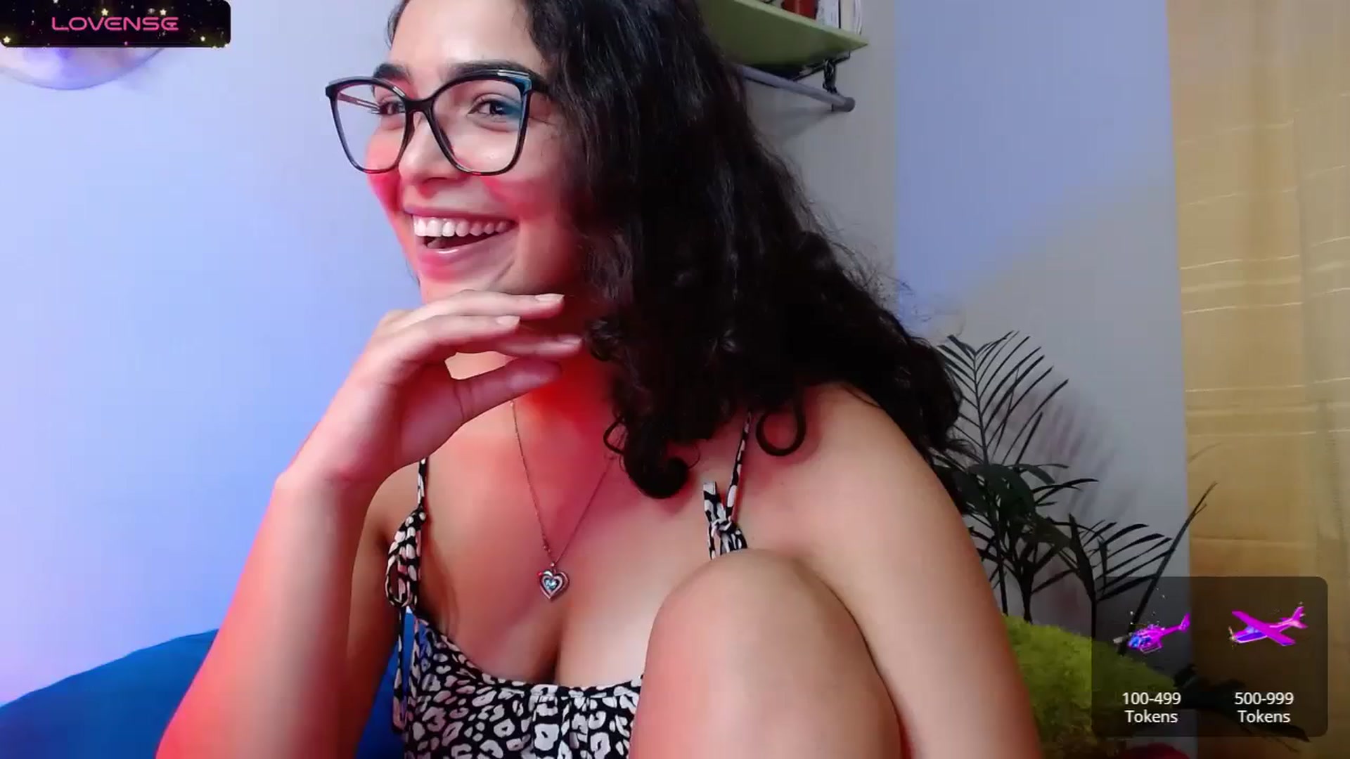Gallery image thumbnail from Ariagaleo's myfreecams stream on, 10/19/2023, 22:24 image 12 of 20