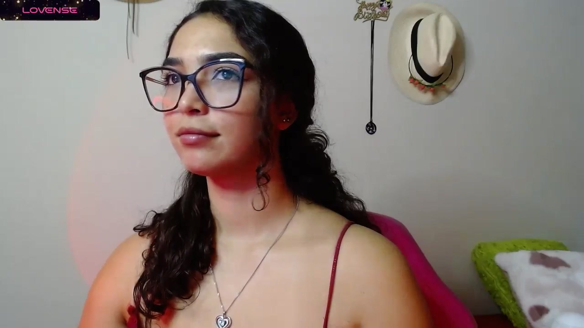 Gallery image thumbnail from Ariagaleo's myfreecams stream on, 10/22/2023, 21:20 image 4 of 20