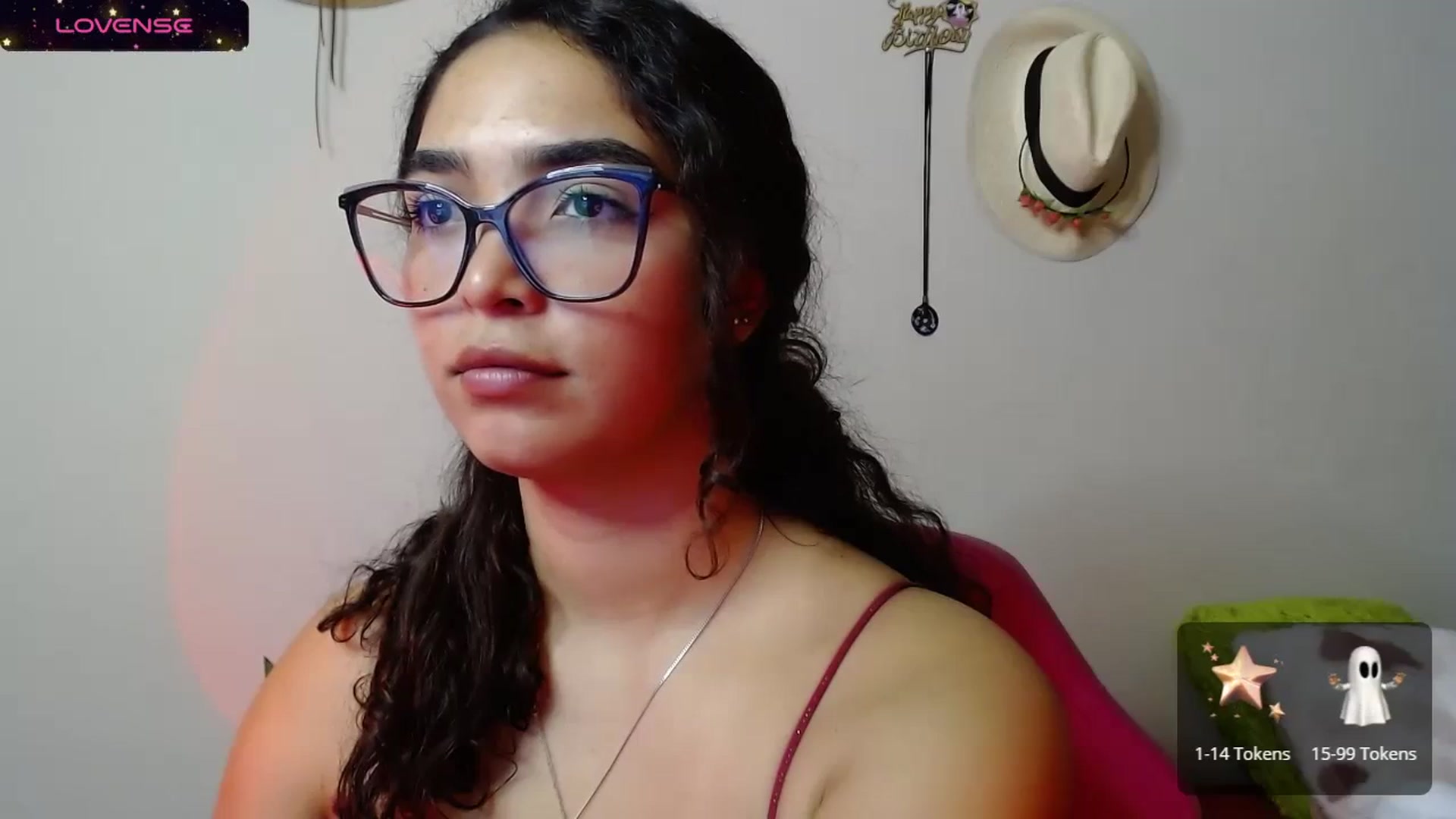 Gallery image thumbnail from Ariagaleo's myfreecams stream on, 10/22/2023, 21:20 image 2 of 20