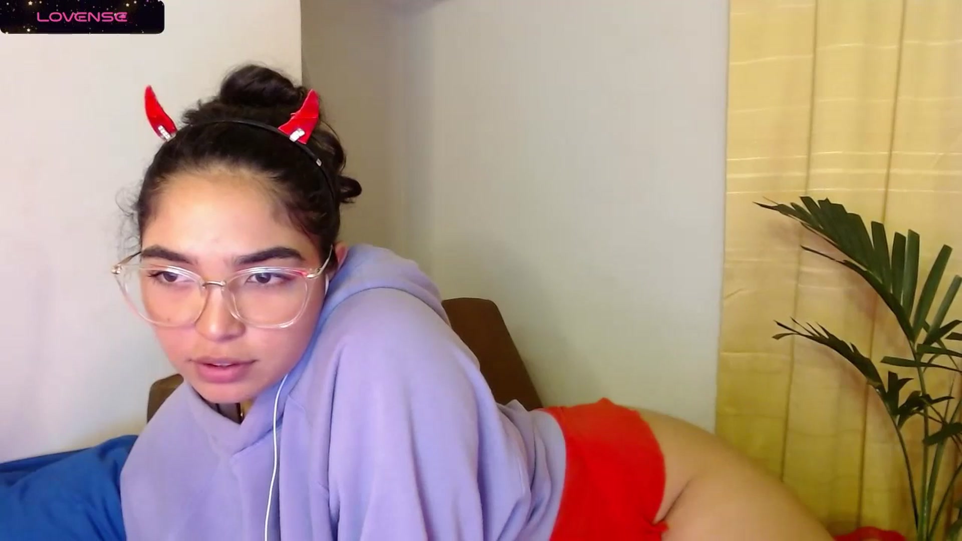 Gallery image thumbnail from Ariagaleo's myfreecams stream on, 10/29/2023, 18:41 image 6 of 20