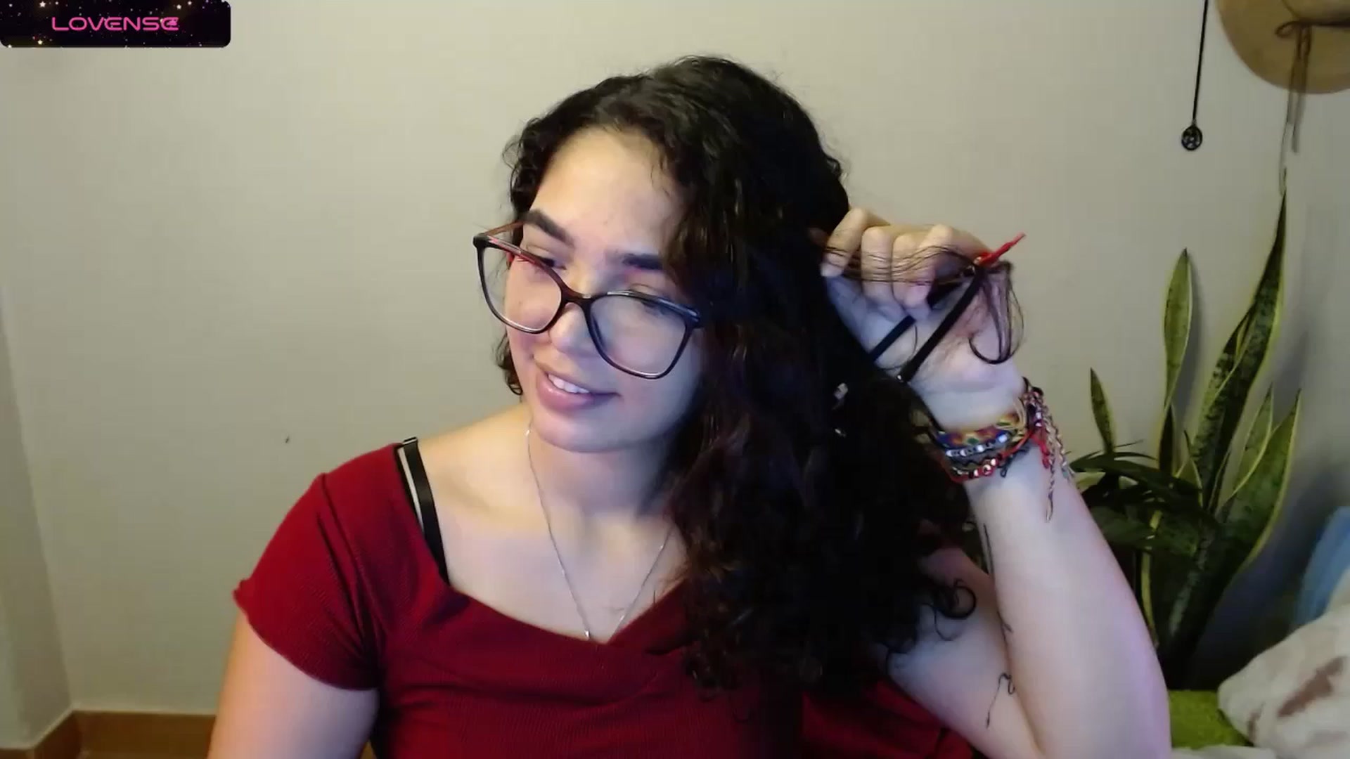 Gallery image thumbnail from Ariagaleo's myfreecams stream on, 11/01/2023, 21:26 image 16 of 20