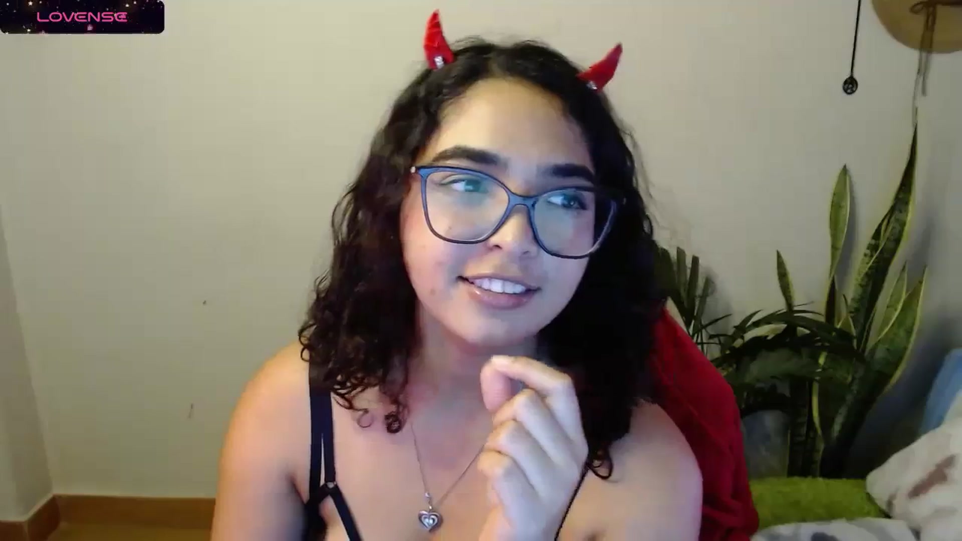 Gallery image thumbnail from Ariagaleo's myfreecams stream on, 11/01/2023, 21:52 image 10 of 20