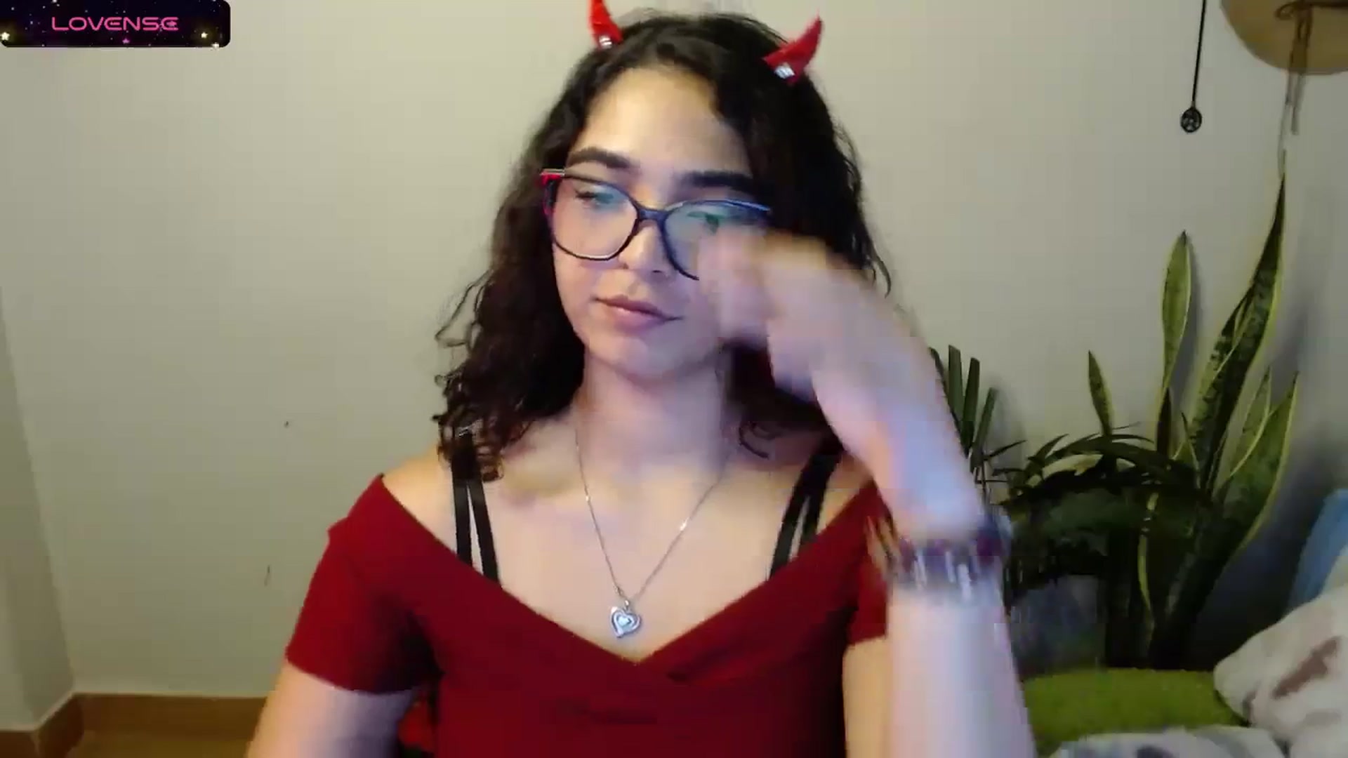 Gallery image thumbnail from Ariagaleo's myfreecams stream on, 11/01/2023, 21:52 image 17 of 20