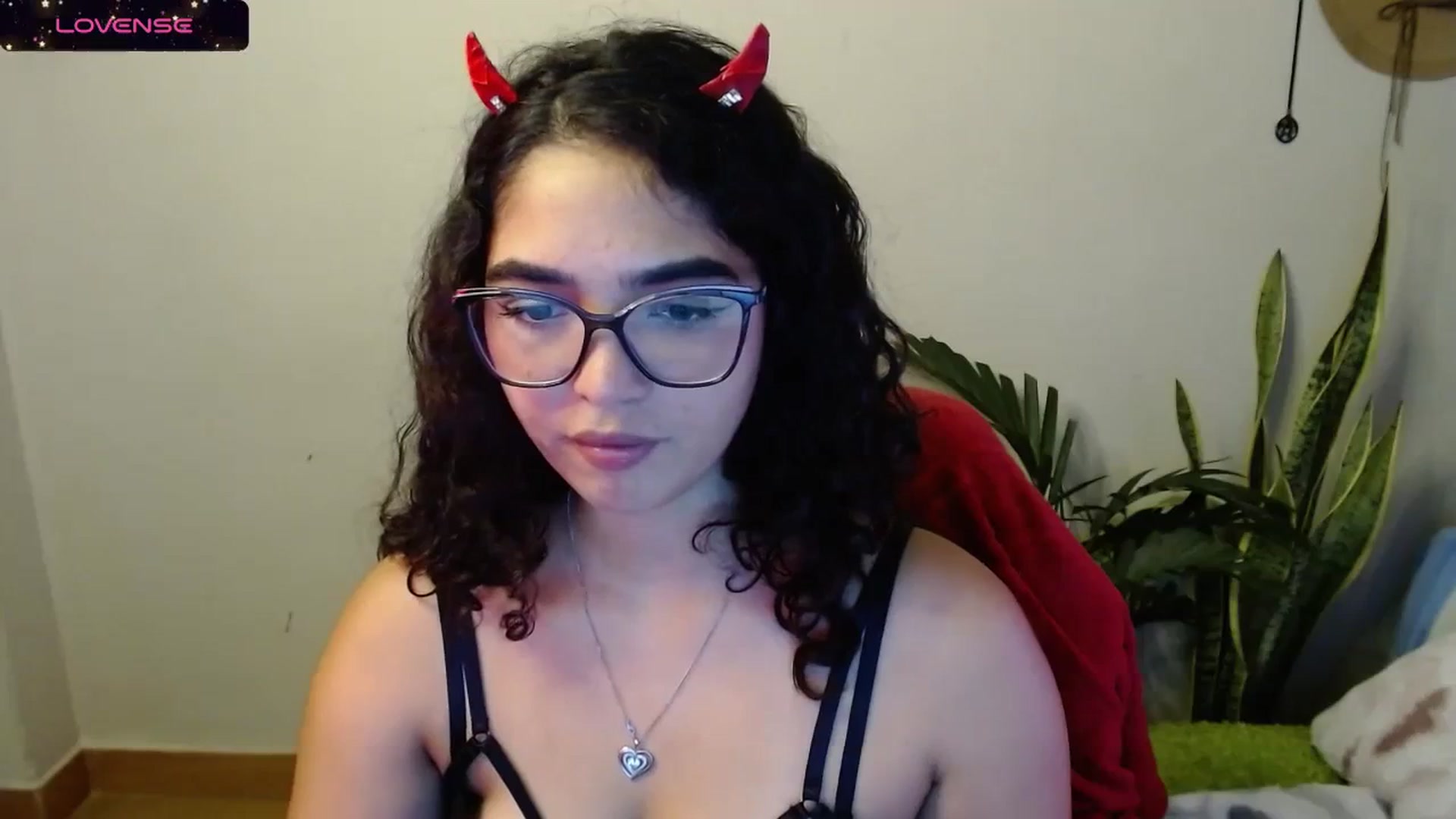 Gallery image thumbnail from Ariagaleo's myfreecams stream on, 11/01/2023, 21:52 image 11 of 20
