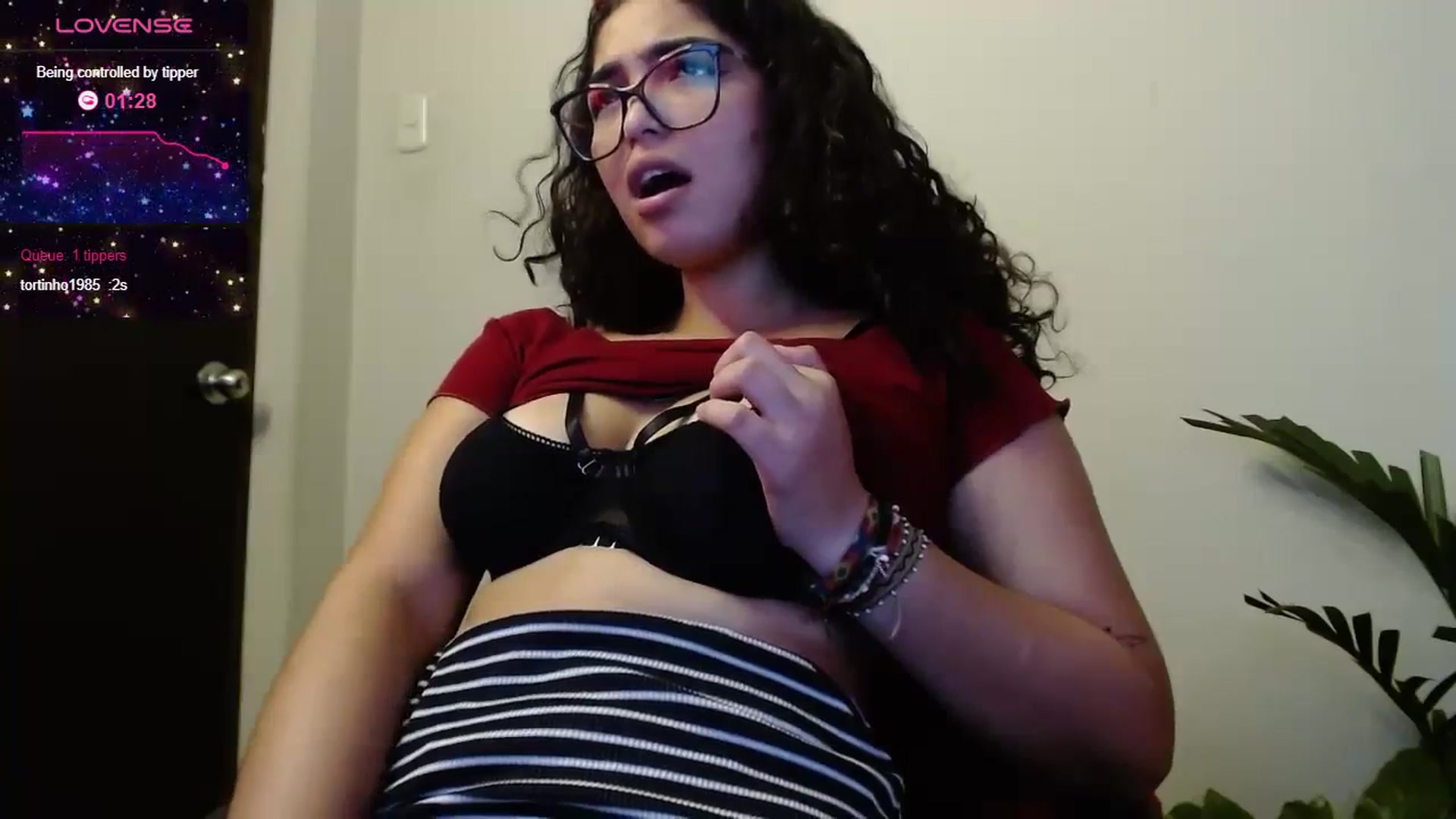 Gallery image thumbnail from Ariagaleo's myfreecams stream on, 11/01/2023, 22:59 image 7 of 20