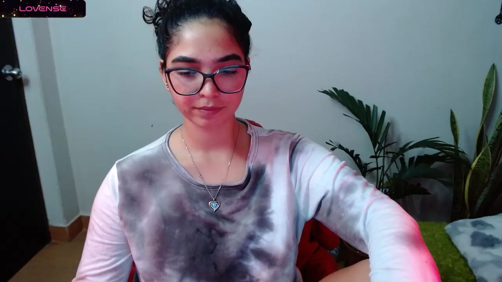 Gallery image thumbnail from Ariagaleo's myfreecams stream on, 11/03/2023, 19:10 image 16 of 20