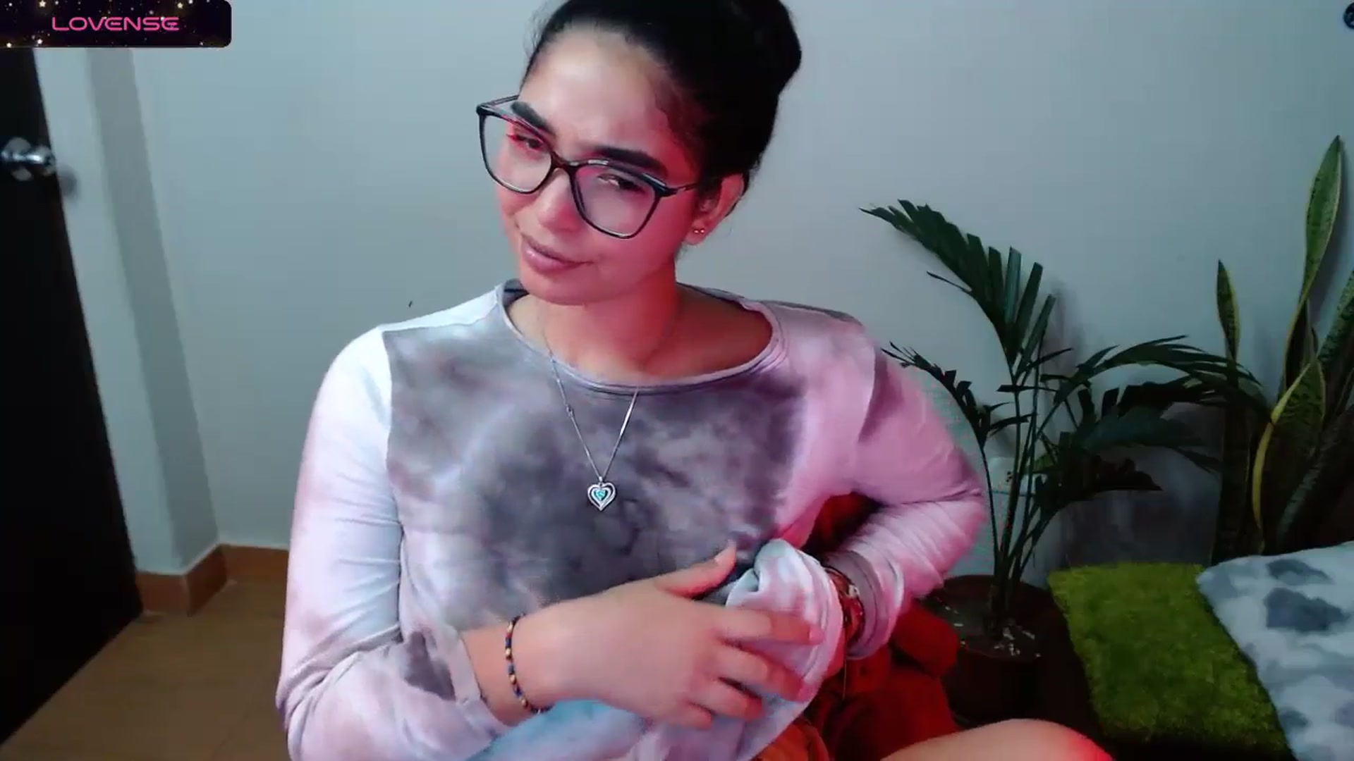 Gallery image thumbnail from Ariagaleo's myfreecams stream on, 11/03/2023, 19:10 image 20 of 20