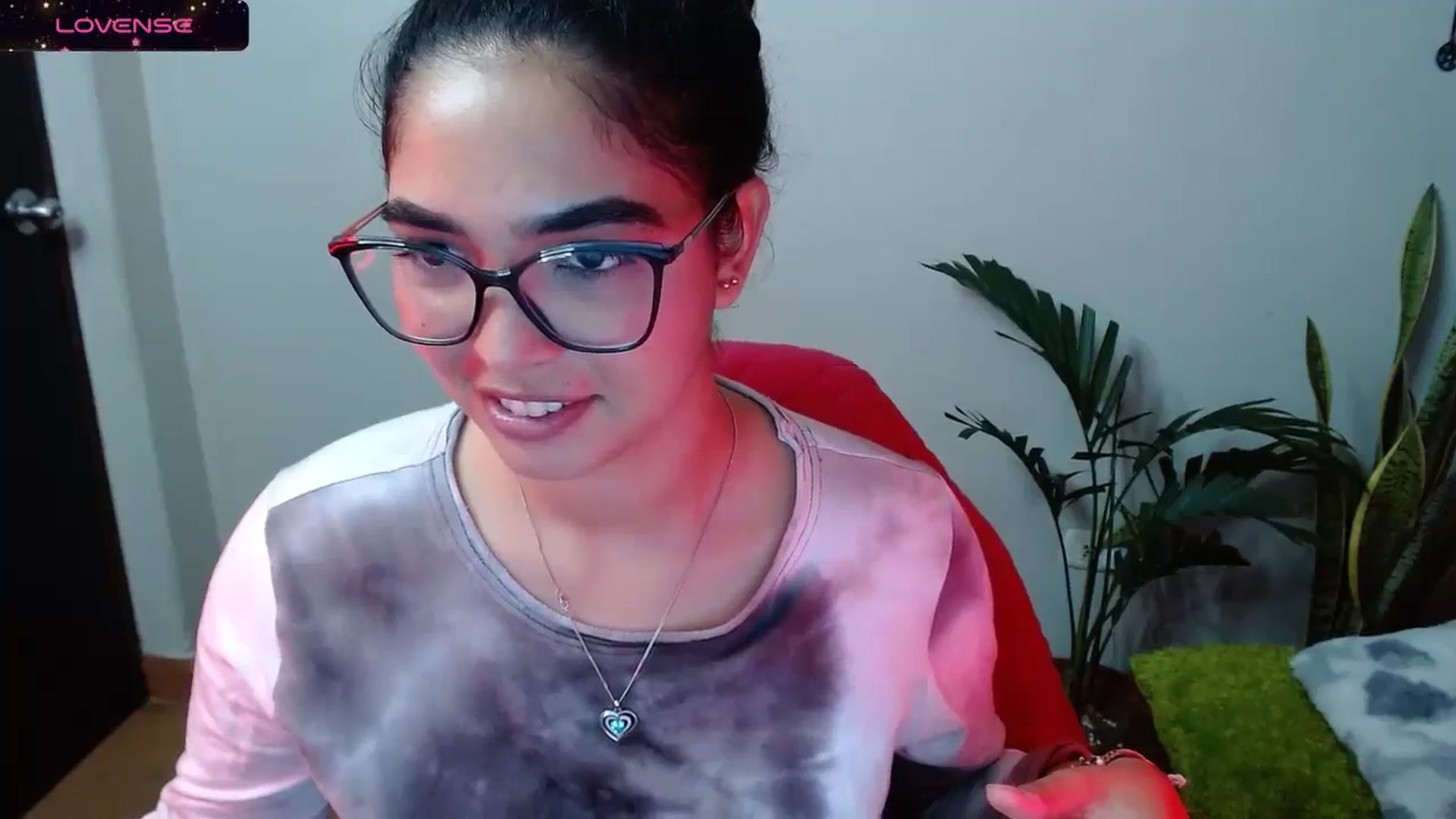 Gallery image thumbnail from Ariagaleo's myfreecams stream on, 11/03/2023, 19:10 image 12 of 20