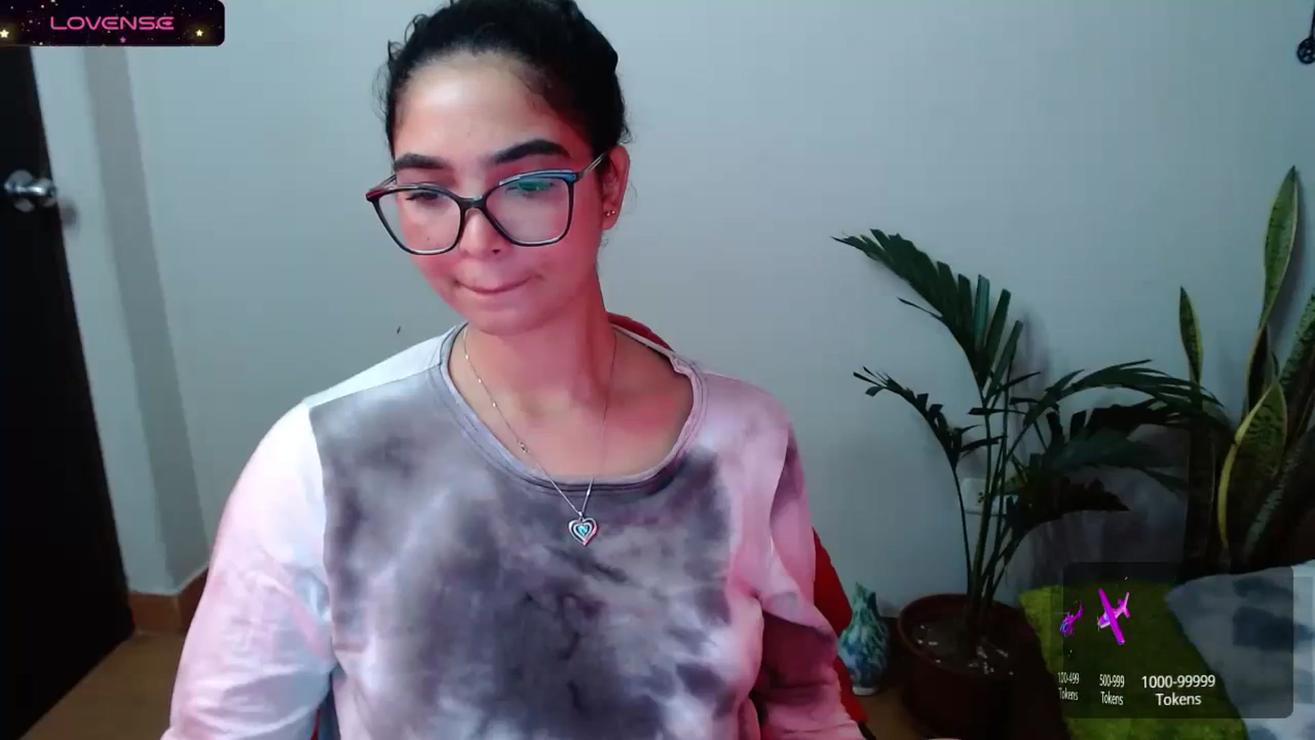 Gallery image thumbnail from Ariagaleo's myfreecams stream on, 11/03/2023, 19:10 image 17 of 20