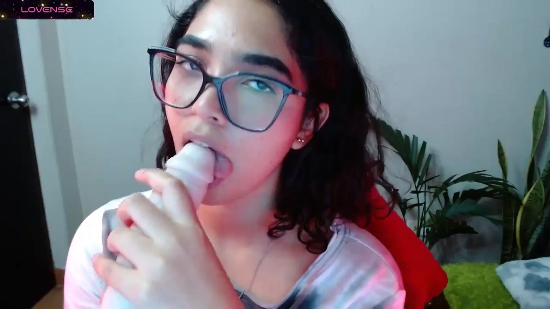 Gallery image thumbnail from Ariagaleo's myfreecams stream on, 11/03/2023, 20:50 image 6 of 20