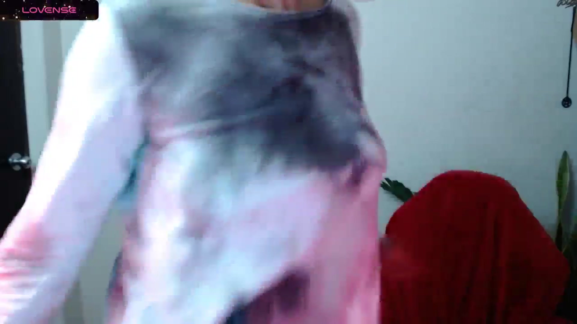 Gallery image thumbnail from Ariagaleo's myfreecams stream on, 11/03/2023, 20:50 image 12 of 20