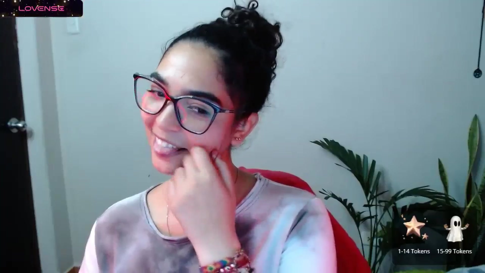 Gallery image thumbnail from Ariagaleo's myfreecams stream on, 11/03/2023, 20:50 image 16 of 20