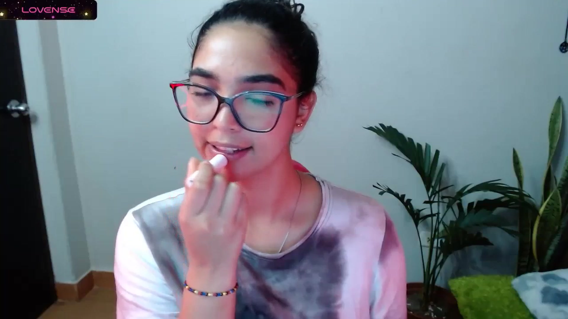 Gallery image thumbnail from Ariagaleo's myfreecams stream on, 11/03/2023, 21:13 image 3 of 20
