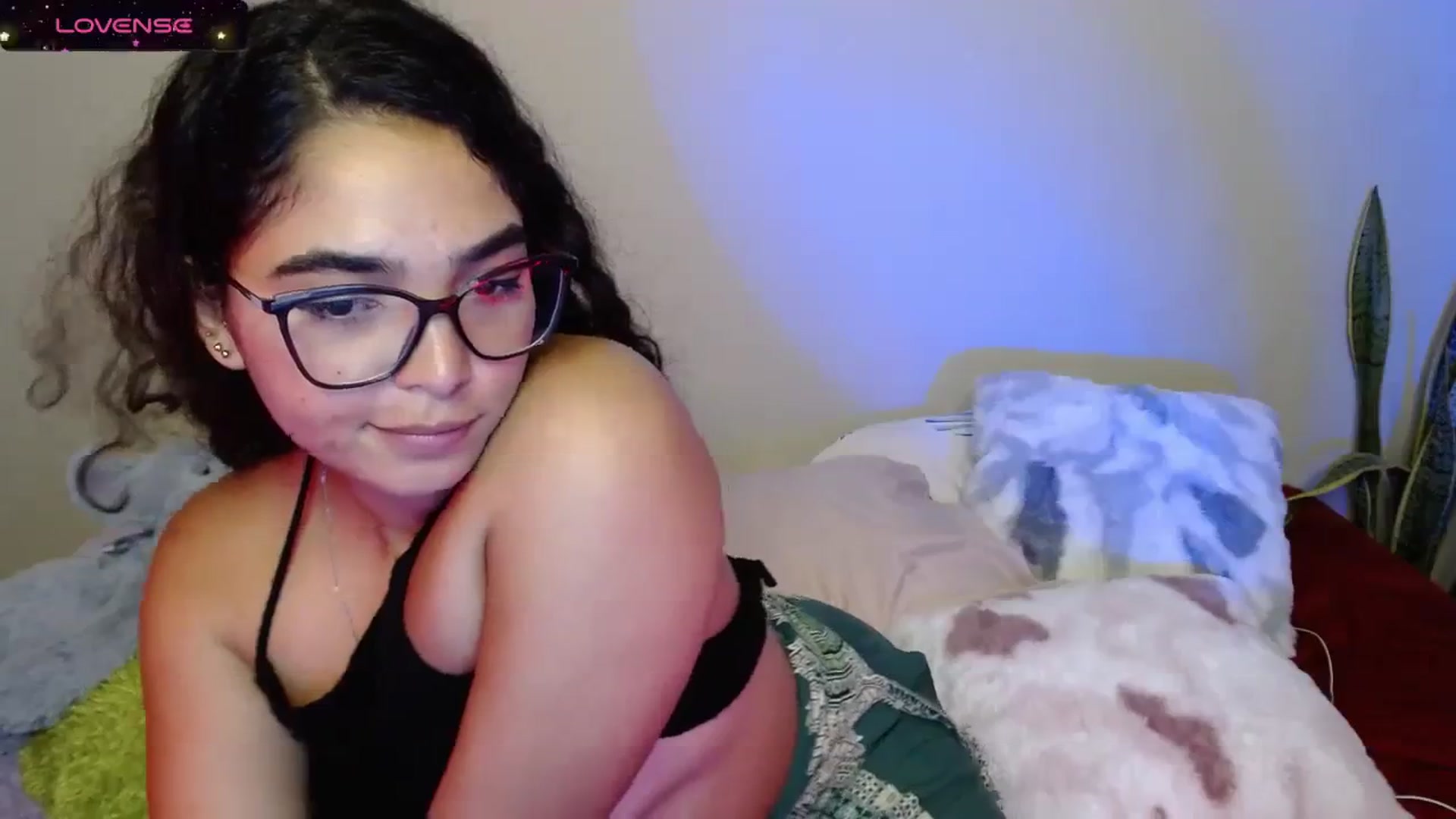 Gallery image thumbnail from Ariagaleo's myfreecams stream on, 11/05/2023, 01:17 image 7 of 20