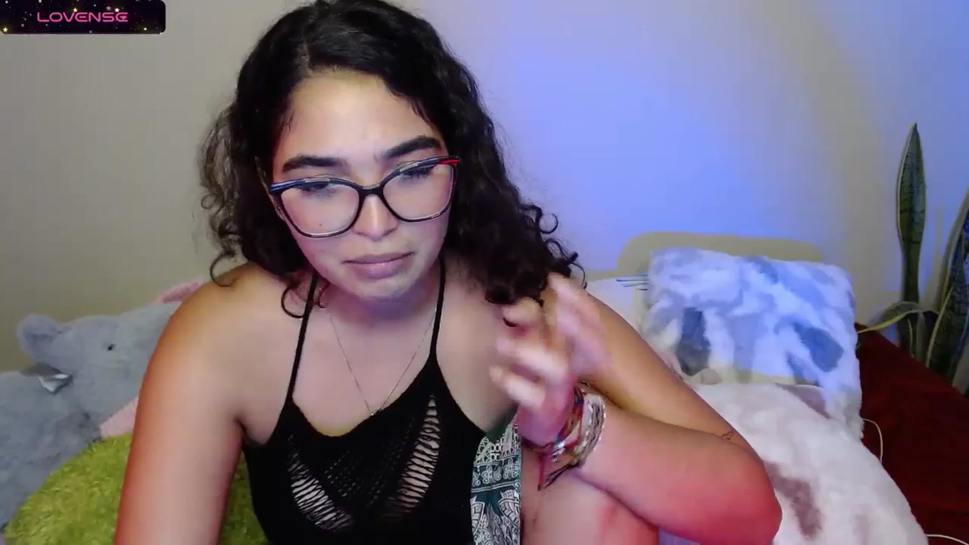 Gallery image thumbnail from Ariagaleo's myfreecams stream on, 11/05/2023, 01:17 image 11 of 20