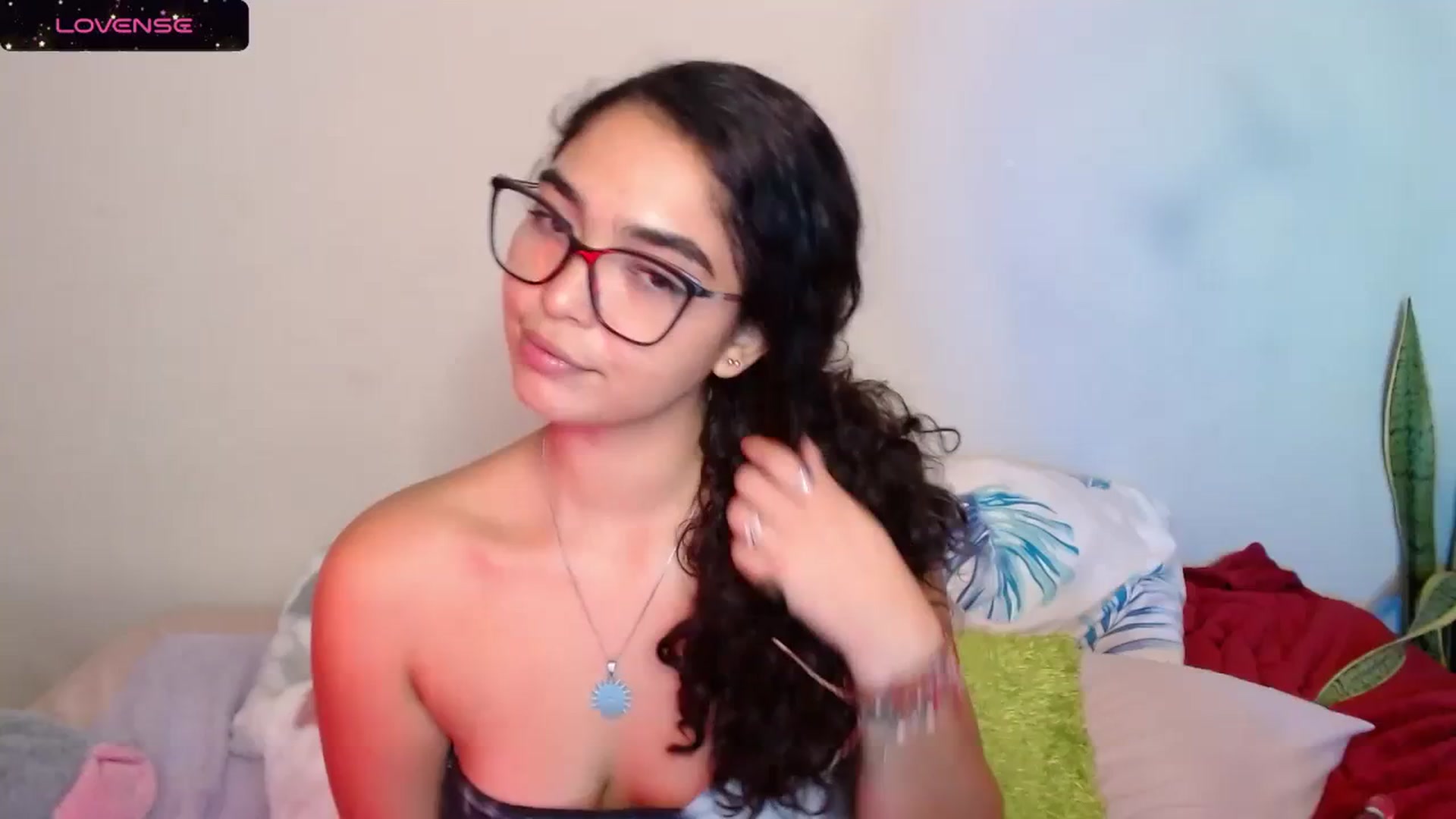 Gallery image thumbnail from Ariagaleo's myfreecams stream on, 11/08/2023, 22:23 image 10 of 20