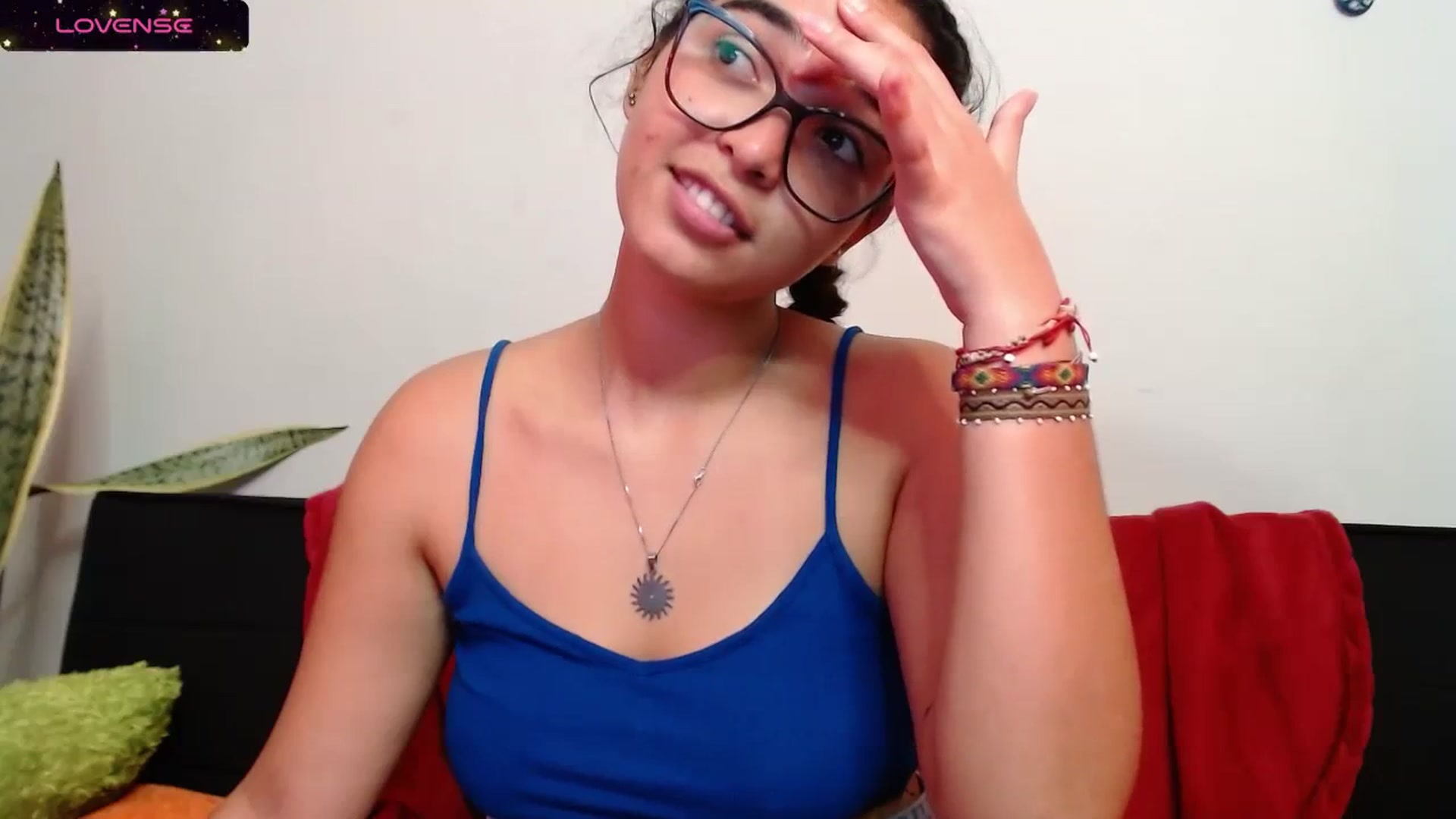 Gallery image thumbnail from Ariagaleo's myfreecams stream on, 11/10/2023, 21:53 image 15 of 20