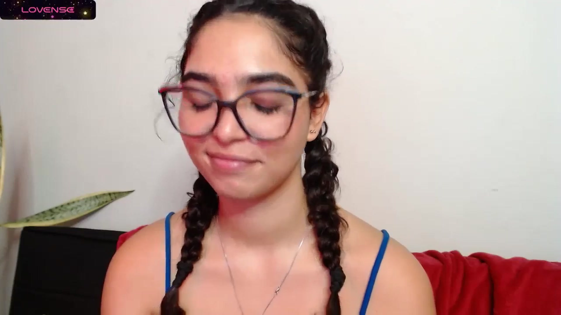 Gallery image thumbnail from Ariagaleo's myfreecams stream on, 11/10/2023, 21:53 image 10 of 20