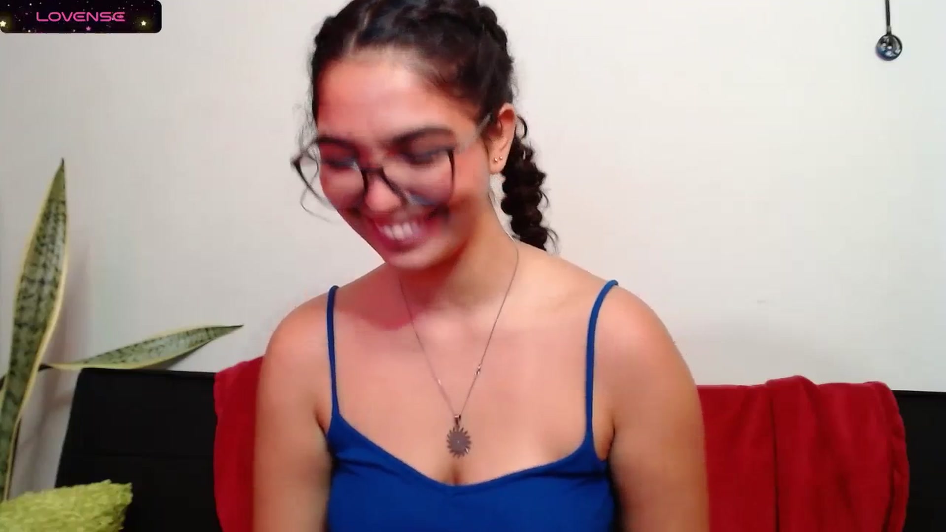 Gallery image thumbnail from Ariagaleo's myfreecams stream on, 11/10/2023, 21:53 image 16 of 20