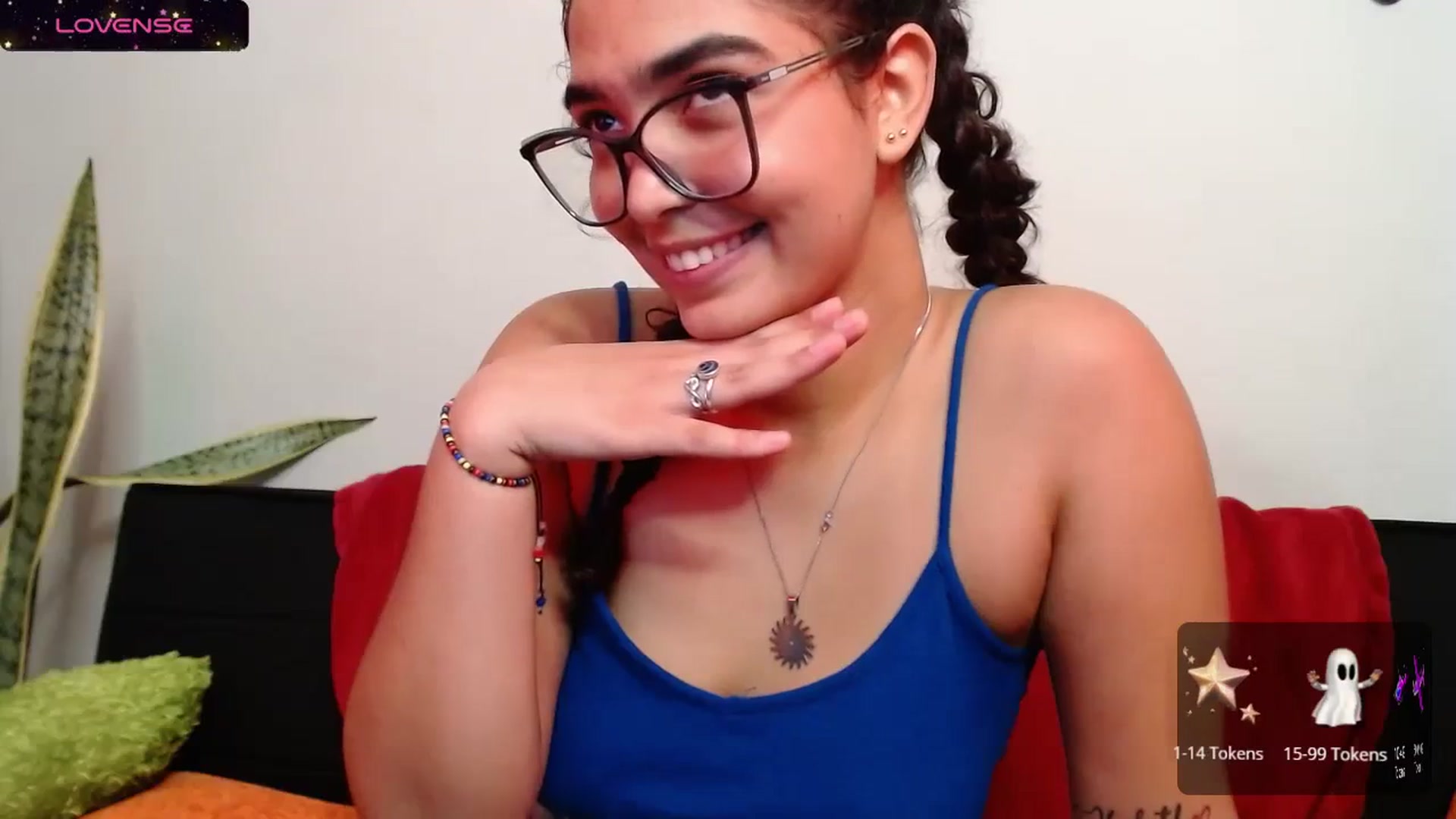 Gallery image thumbnail from Ariagaleo's myfreecams stream on, 11/10/2023, 21:53 image 18 of 20
