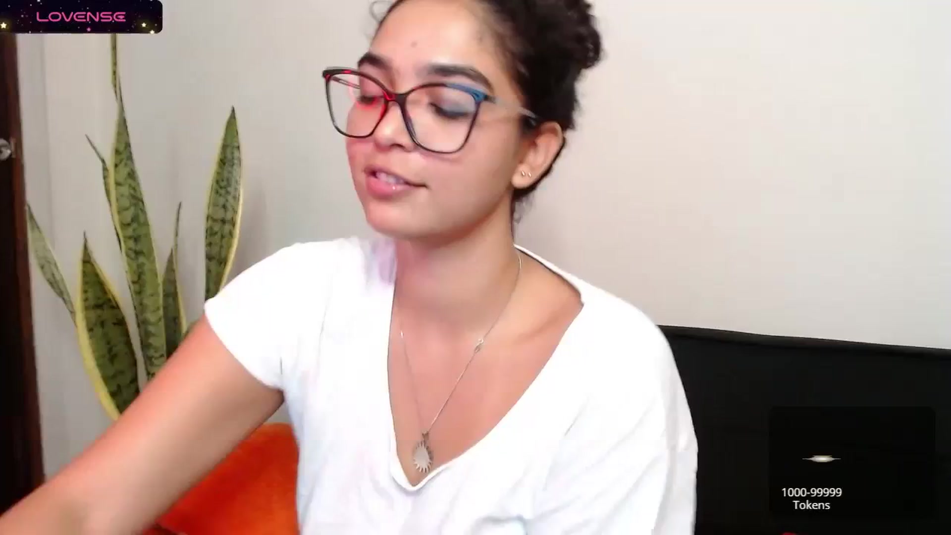 Gallery image thumbnail from Ariagaleo's myfreecams stream on, 11/13/2023, 06:12 image 18 of 20