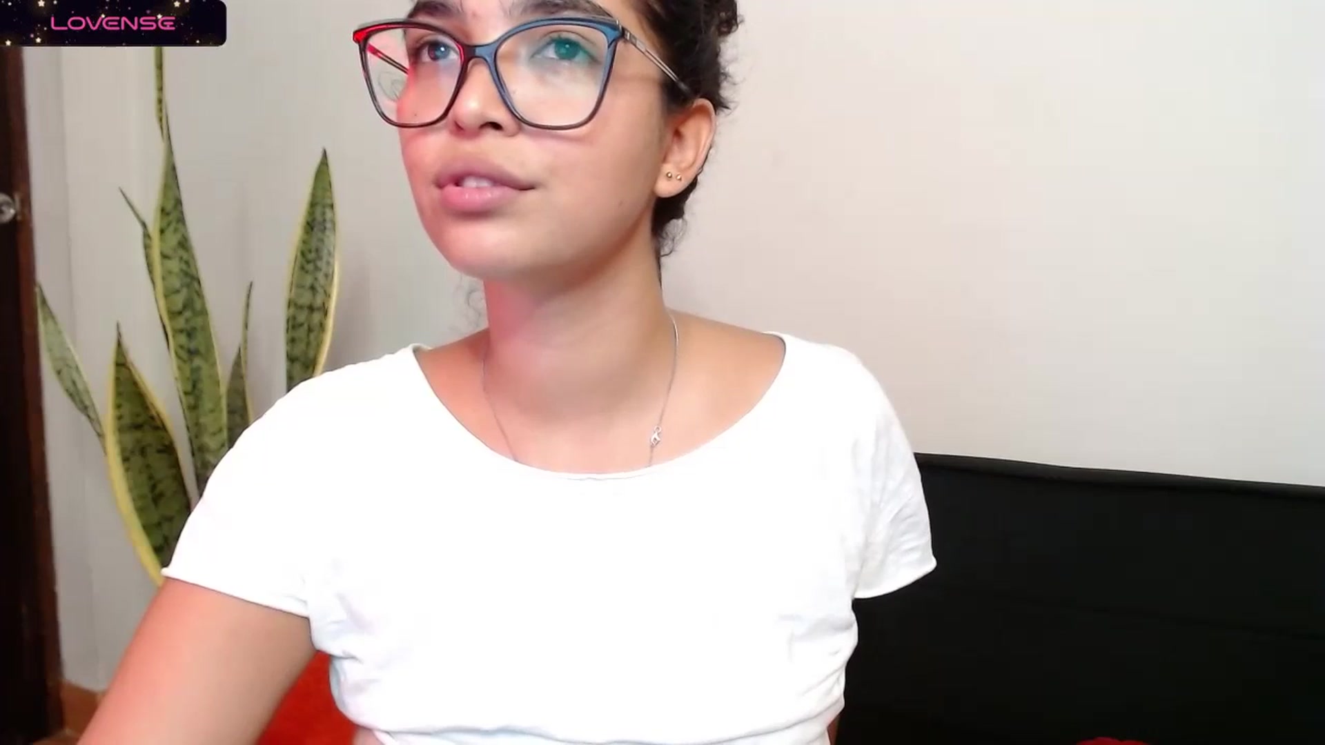 Gallery image thumbnail from Ariagaleo's myfreecams stream on, 11/13/2023, 06:12 image 9 of 20