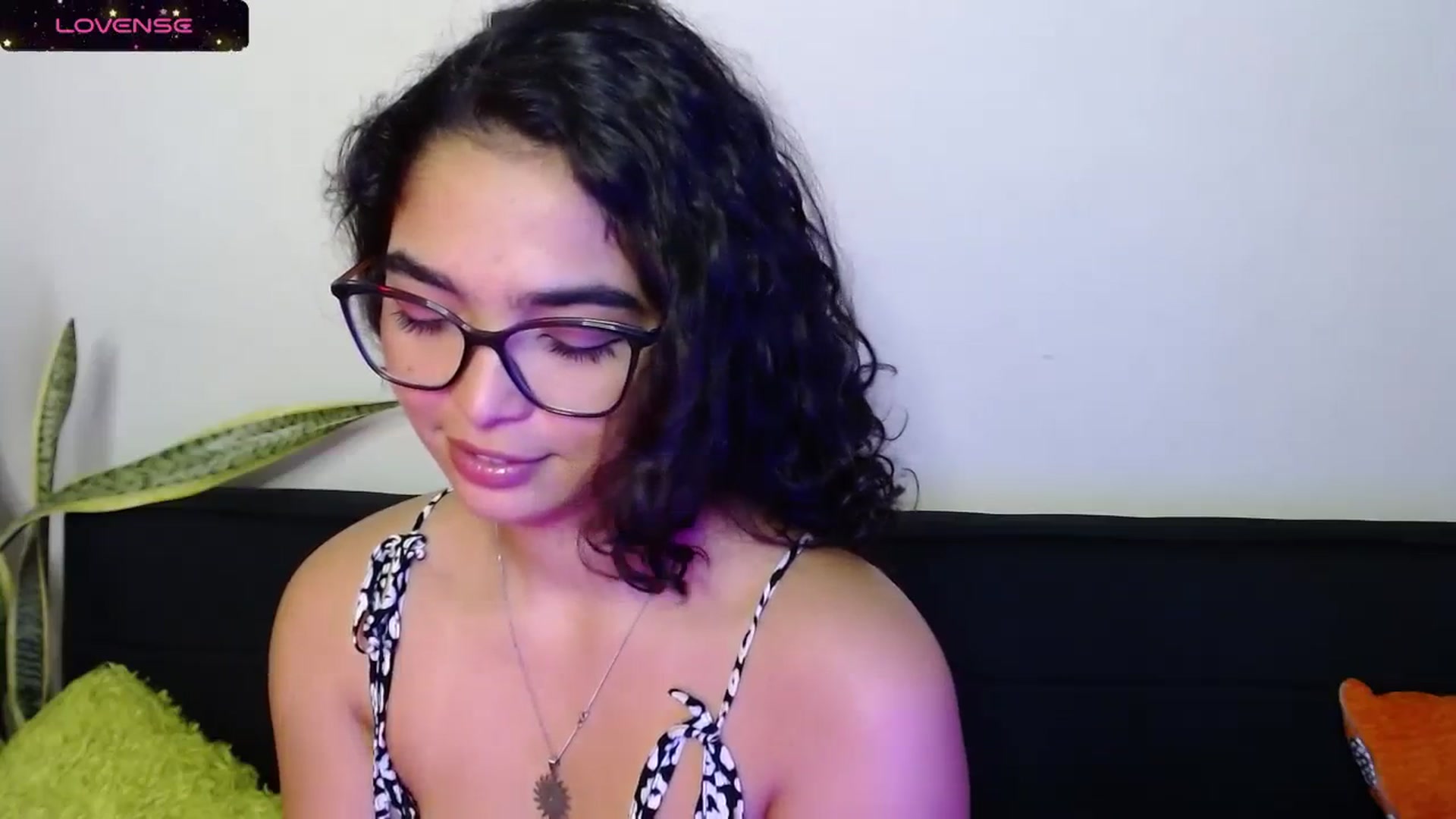 Gallery image thumbnail from Ariagaleo's myfreecams stream on, 11/24/2023, 17:08 image 11 of 20