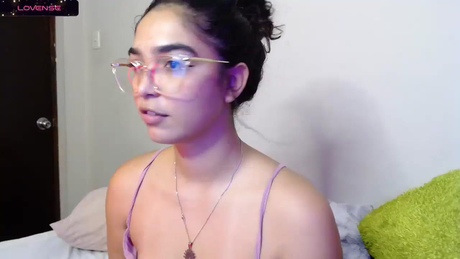 Gallery image thumbnail from Ariagaleo's myfreecams stream on, 11/26/2023, 19:23 image 10 of 20