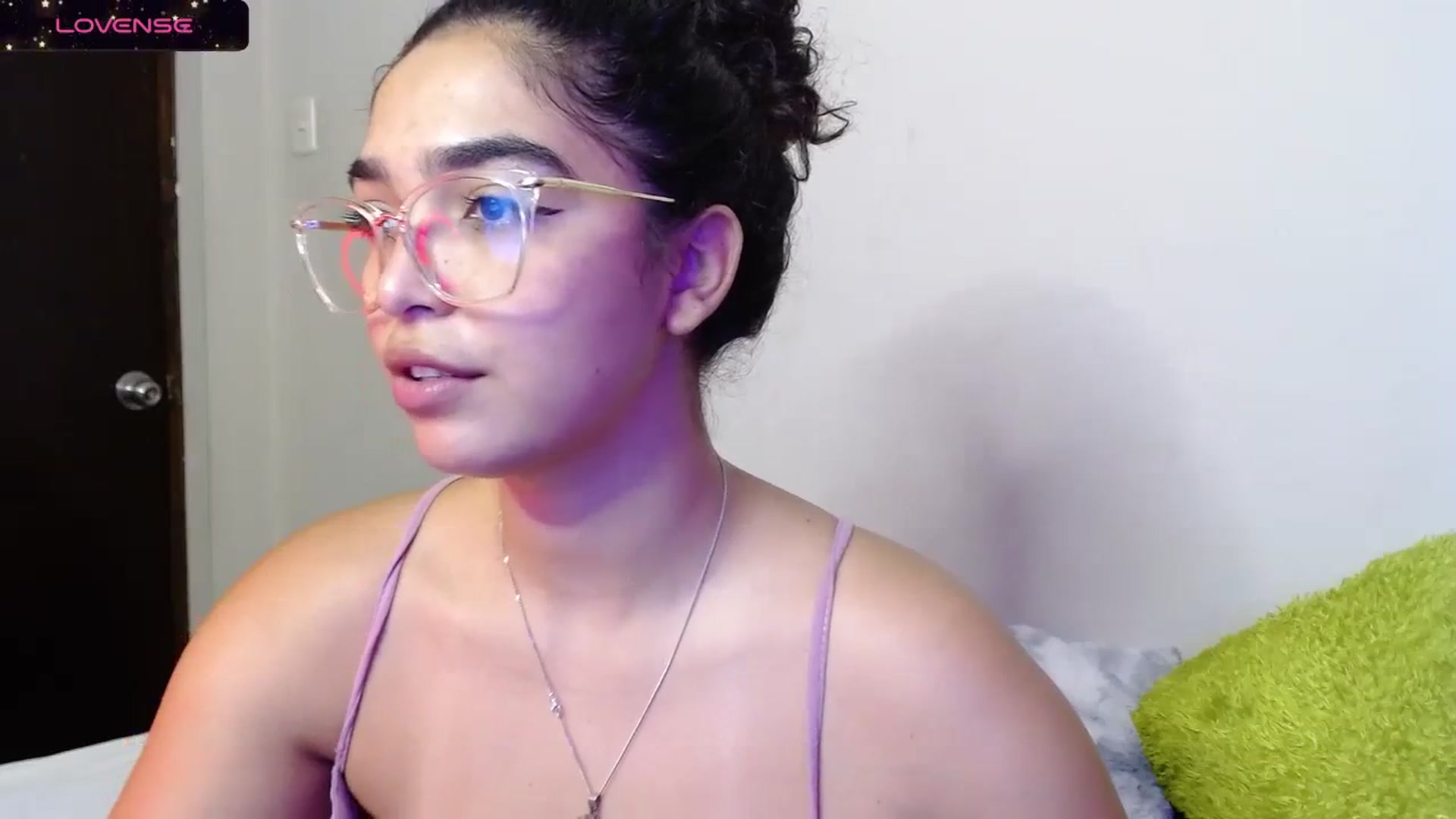 Gallery image thumbnail from Ariagaleo's myfreecams stream on, 11/26/2023, 19:23 image 9 of 20