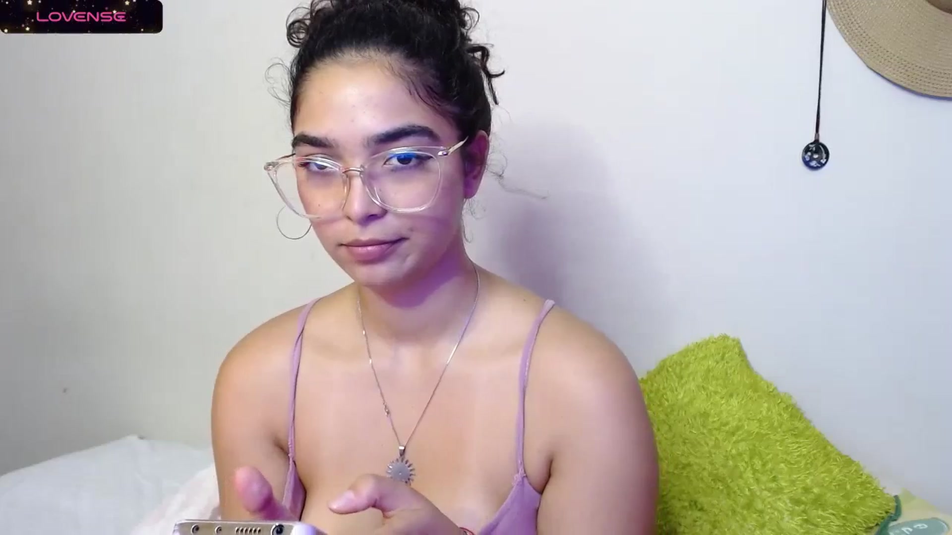 Gallery image thumbnail from Ariagaleo's myfreecams stream on, 11/26/2023, 19:23 image 12 of 20