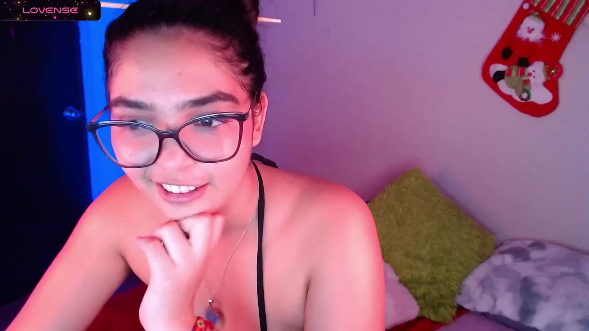 Gallery image thumbnail from Ariagaleo's myfreecams stream on, 12/20/2023, 19:56 image 15 of 20