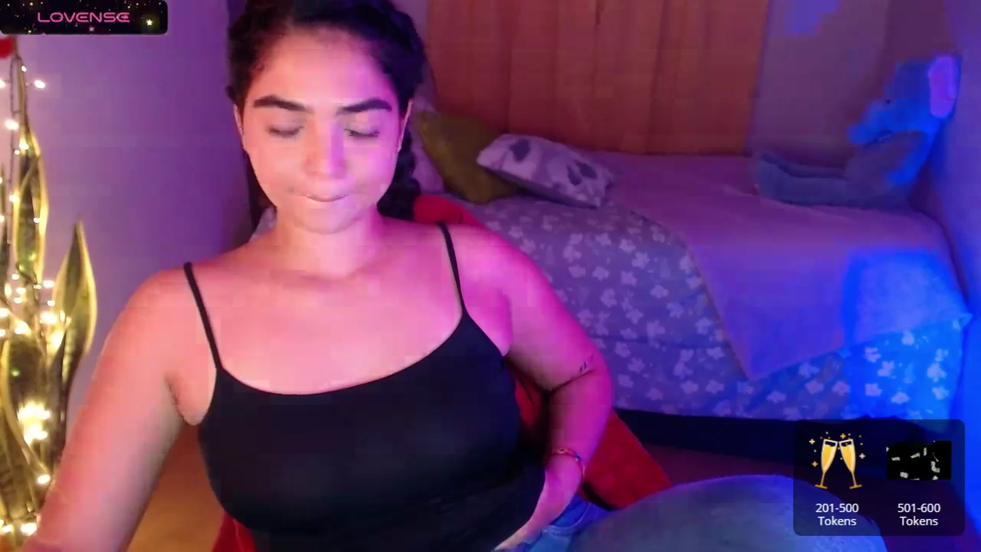 Gallery image thumbnail from Ariagaleo's myfreecams stream on, 12/28/2023, 21:14 image 17 of 20