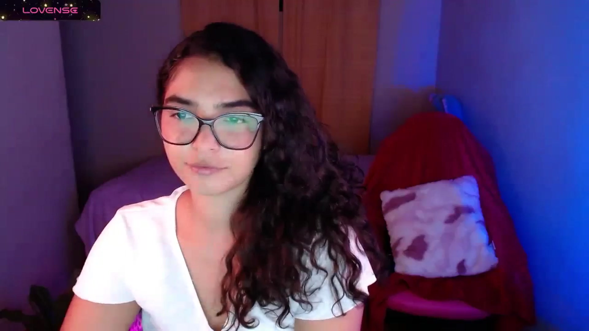 Gallery image thumbnail from Ariagaleo's myfreecams stream on, 01/05/2024, 24:01 image 6 of 20