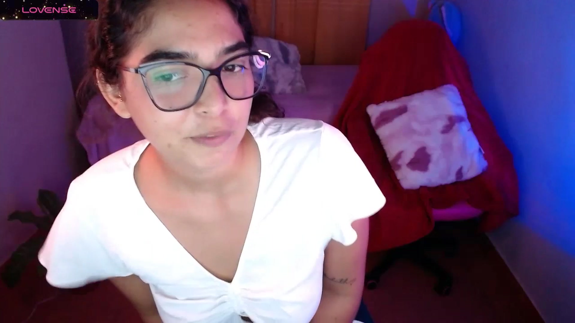 Gallery image thumbnail from Ariagaleo's myfreecams stream on, 01/05/2024, 01:27 image 9 of 20