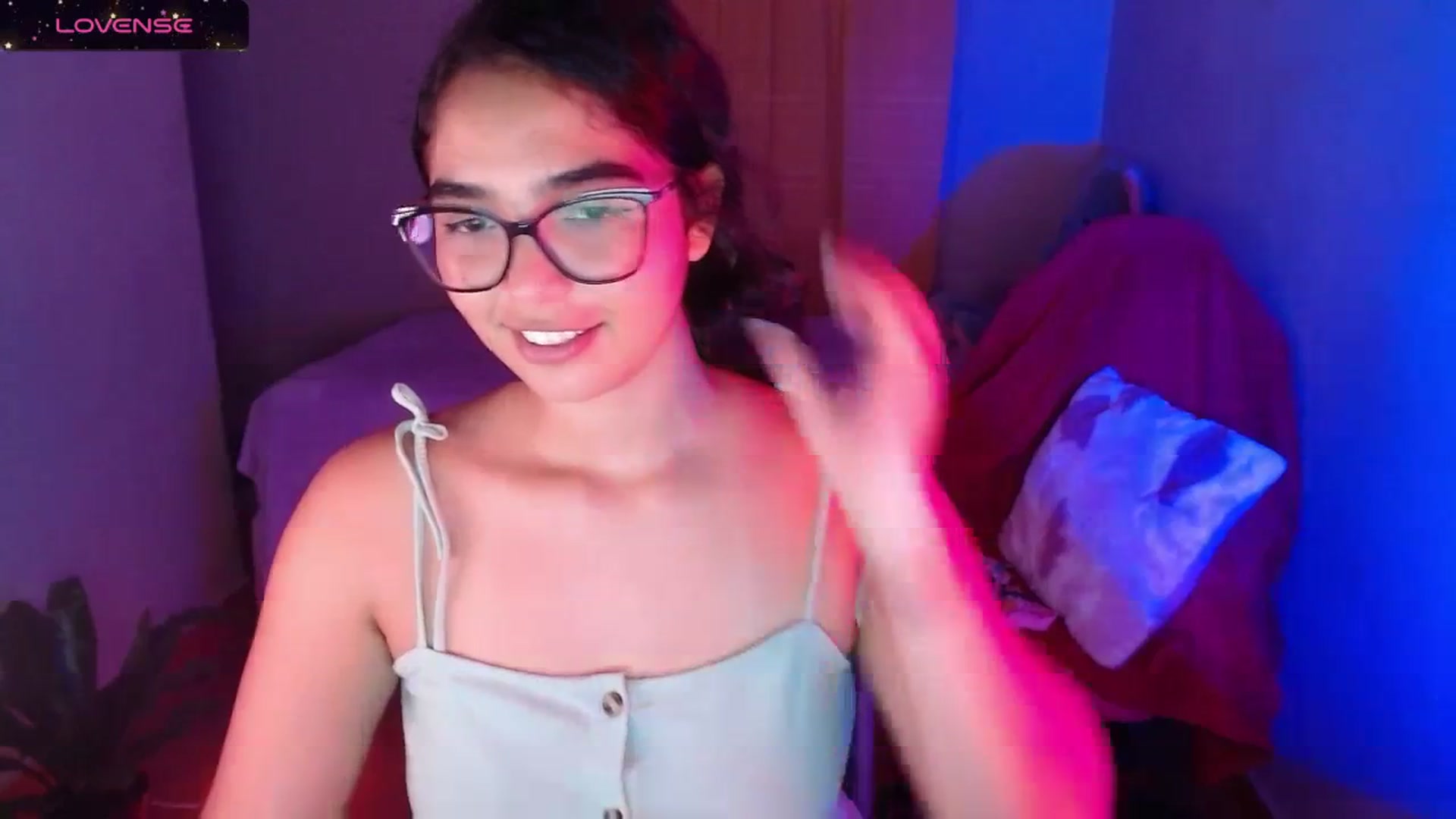 Gallery image thumbnail from Ariagaleo's myfreecams stream on, 01/06/2024, 21:05 image 4 of 20