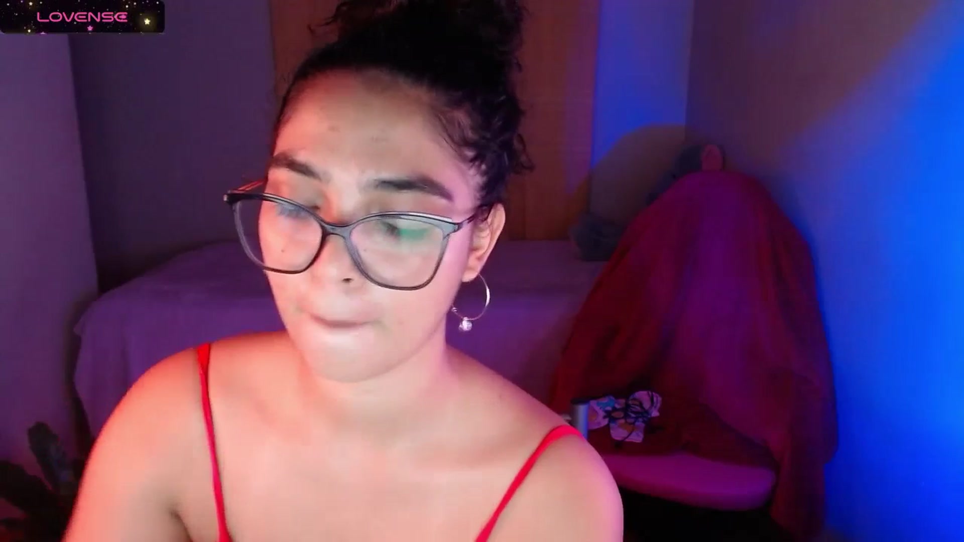 Gallery image thumbnail from Ariagaleo's myfreecams stream on, 01/15/2024, 22:47 image 12 of 20