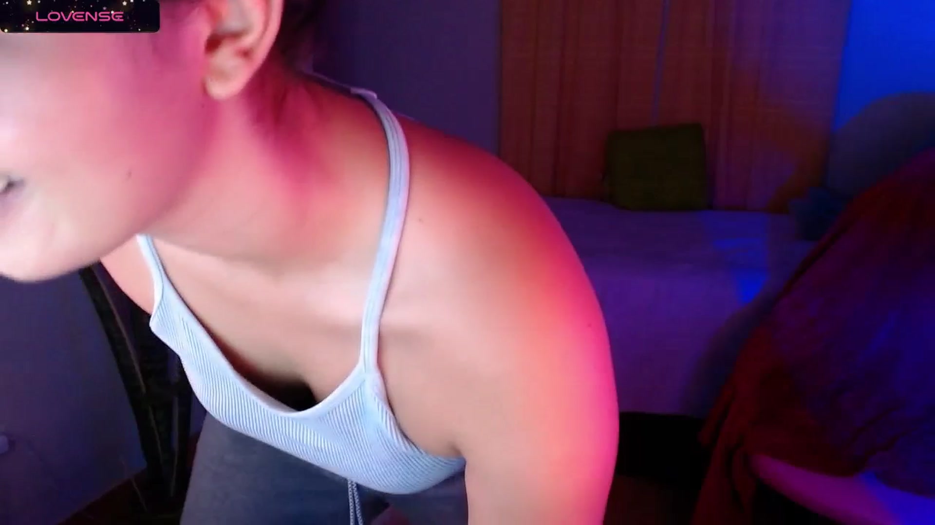 Gallery image thumbnail from Ariagaleo's myfreecams stream on, 01/17/2024, 03:56 image 4 of 20